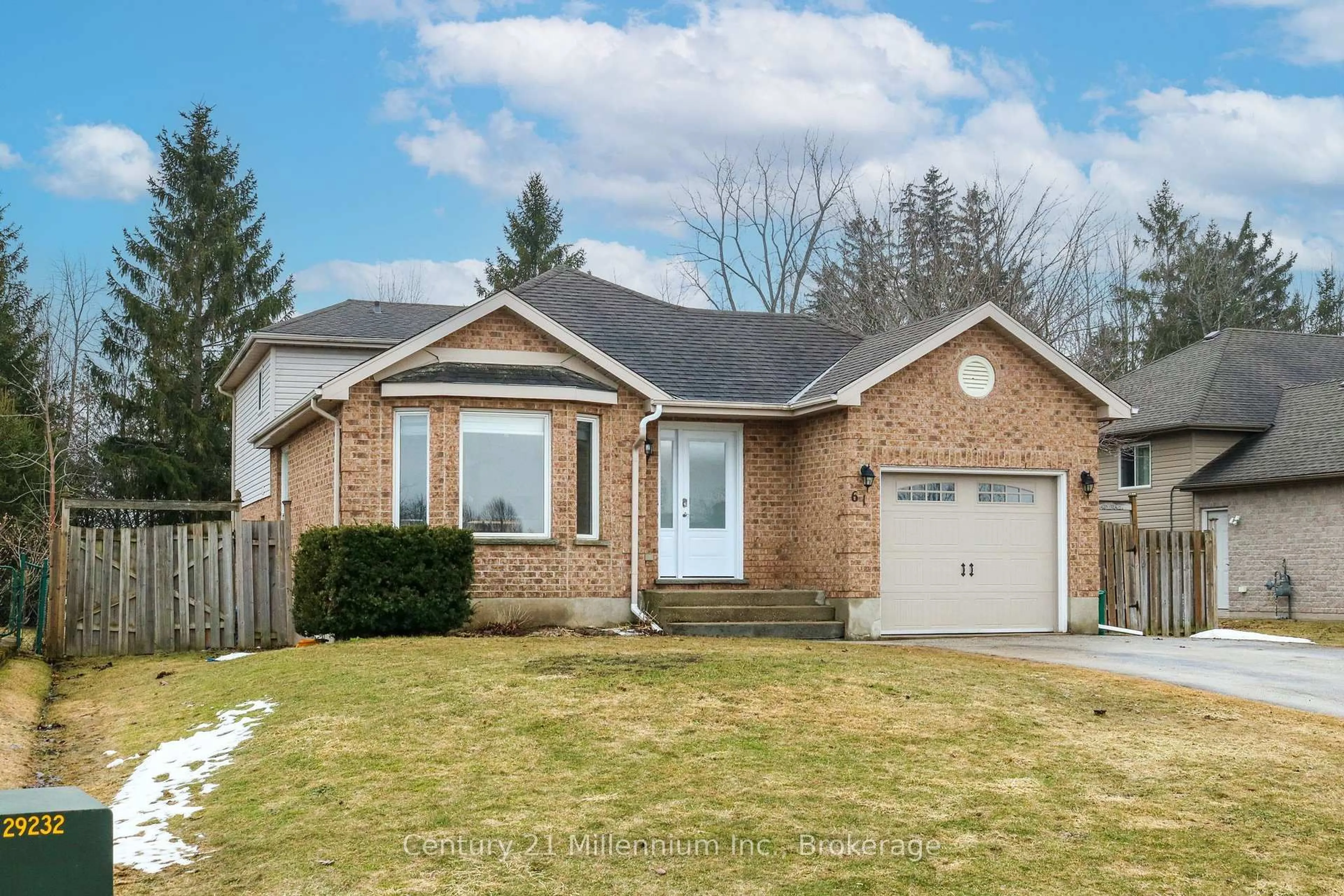 Home with brick exterior material, street for 61 Albery Crt, Meaford Ontario N4L 1J8