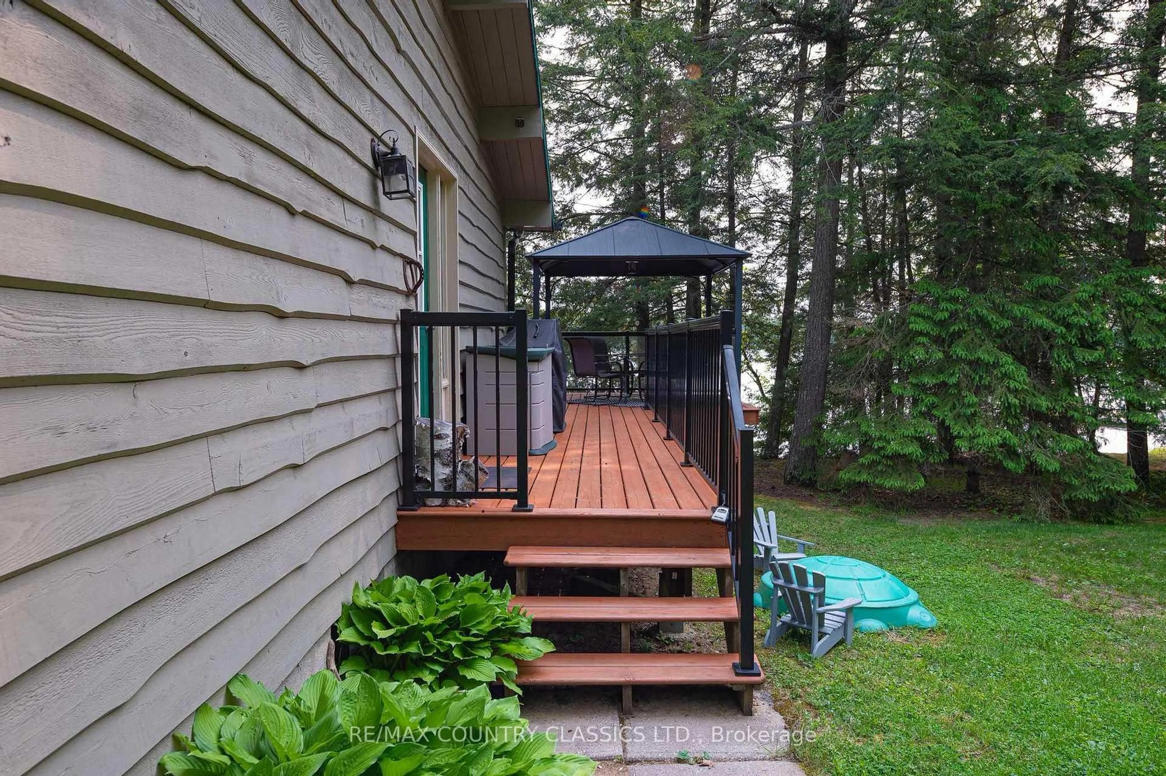 Patio, unknown for 217 Moffat Rd, North Kawartha Ontario K0L 1A0