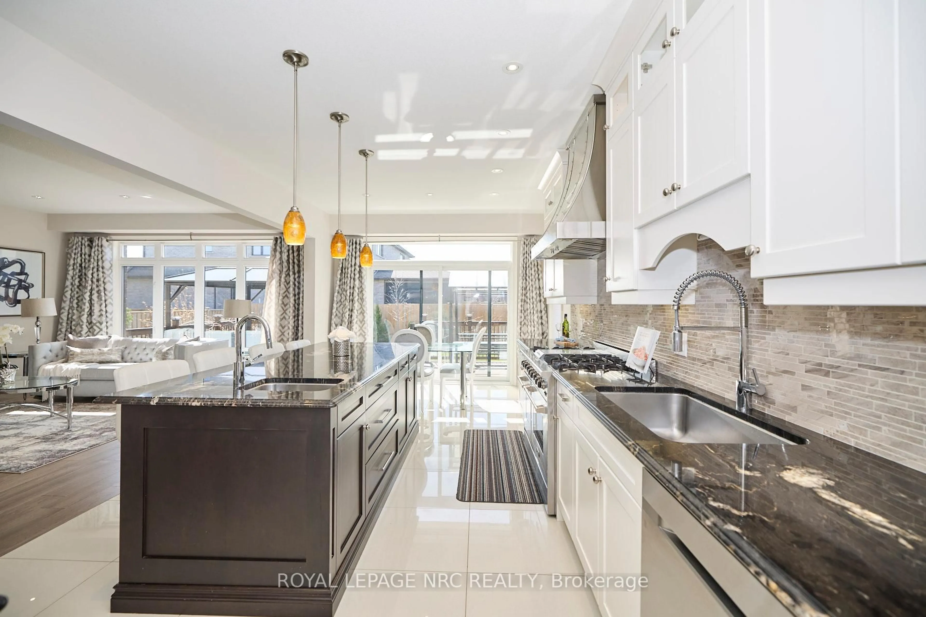 Contemporary kitchen, ceramic/tile floor for 9324 Madison Cres, Niagara Falls Ontario L2H 0M3