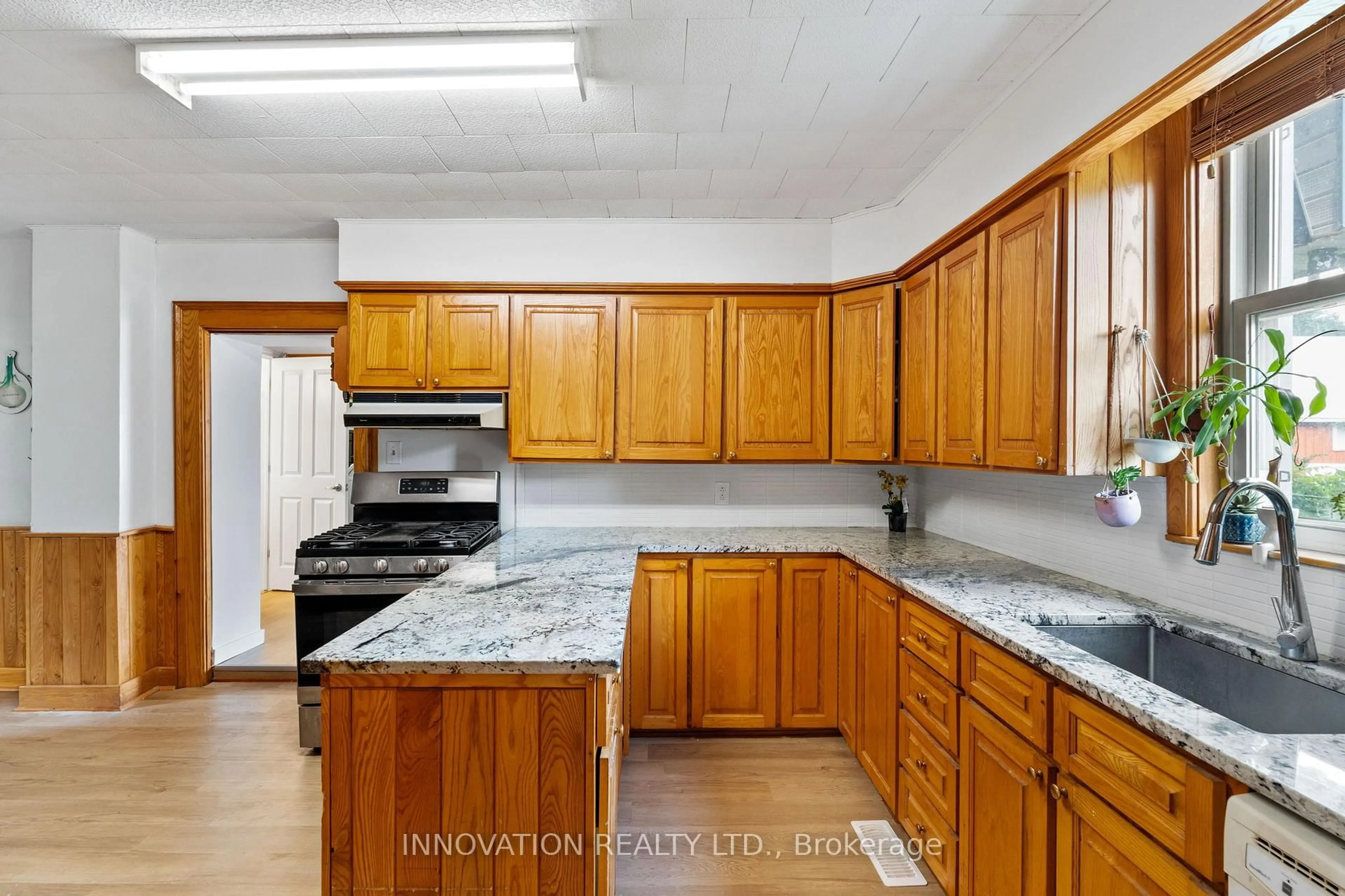 Standard kitchen, ceramic/tile floor for 2010 Concession 6c Lanark Rd, Lanark Ontario K0G 1K0