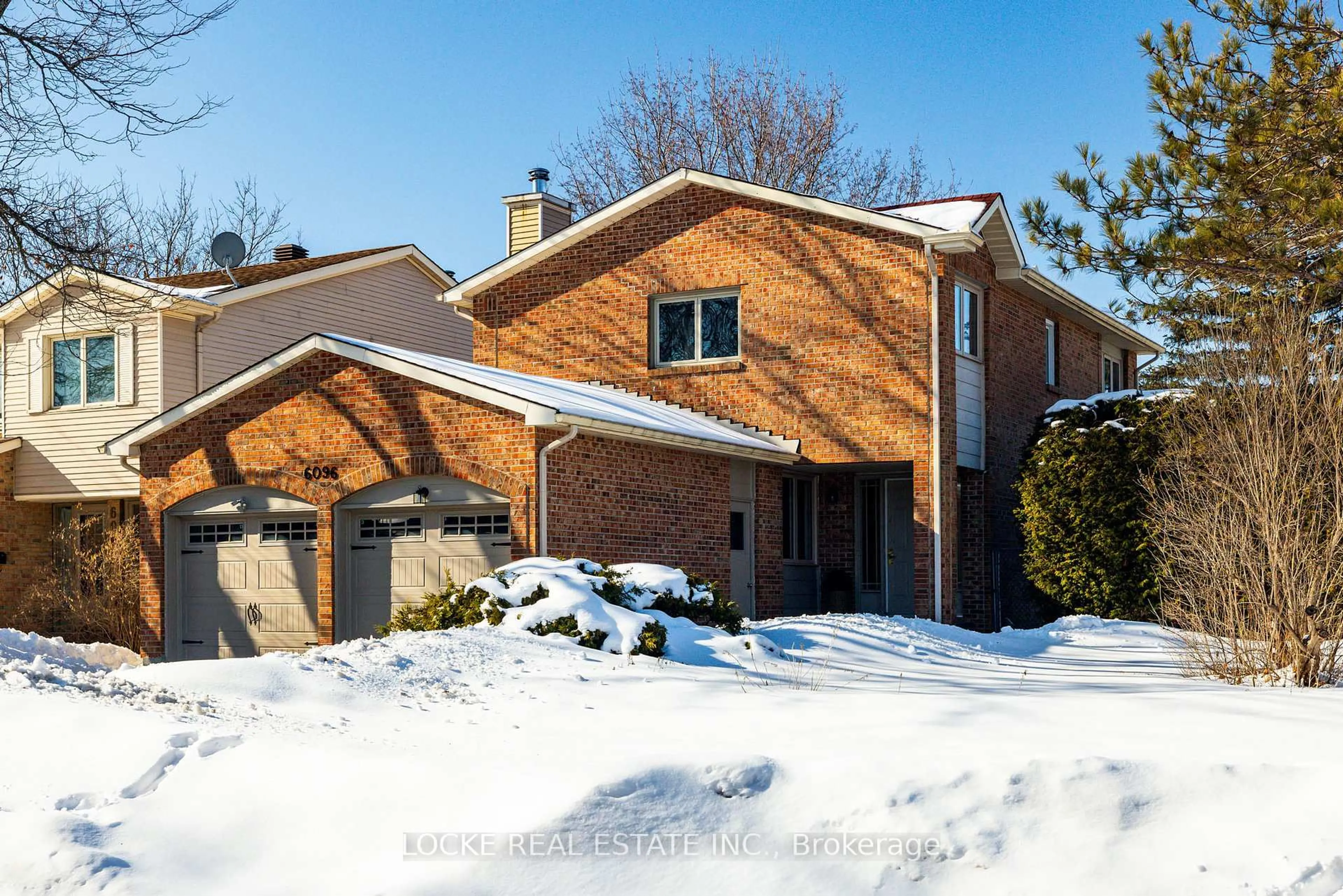 Home with brick exterior material, street for 6096 Meadowhill Cres, Orleans Ontario K1C 5R8