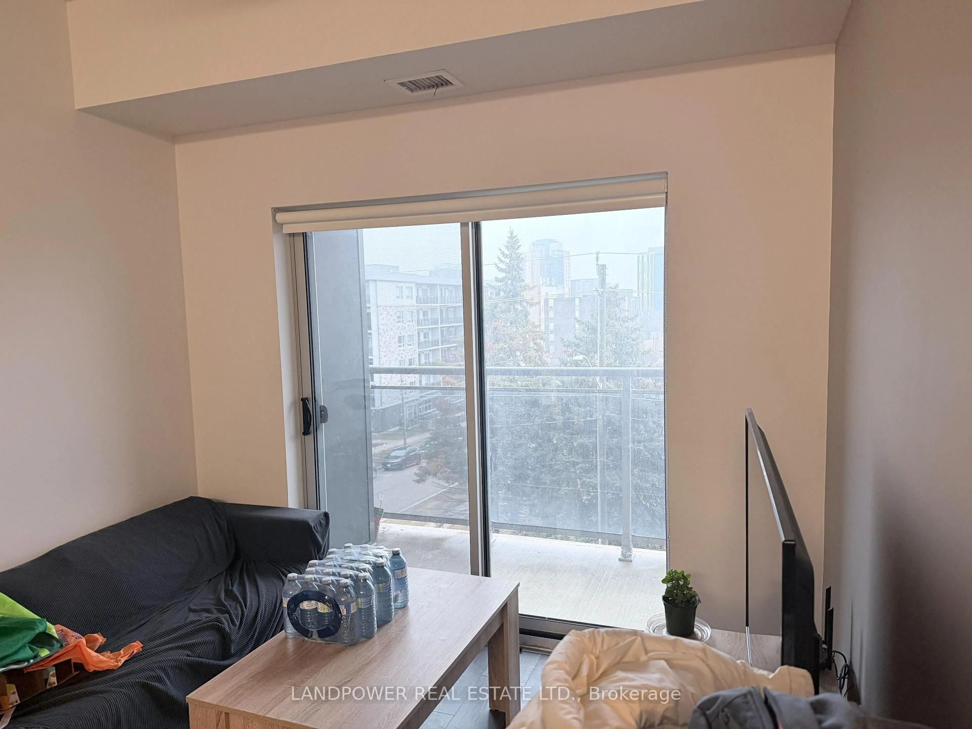 A pic of a room for 251 Hemlock St #502, Waterloo Ontario N2L 3R4