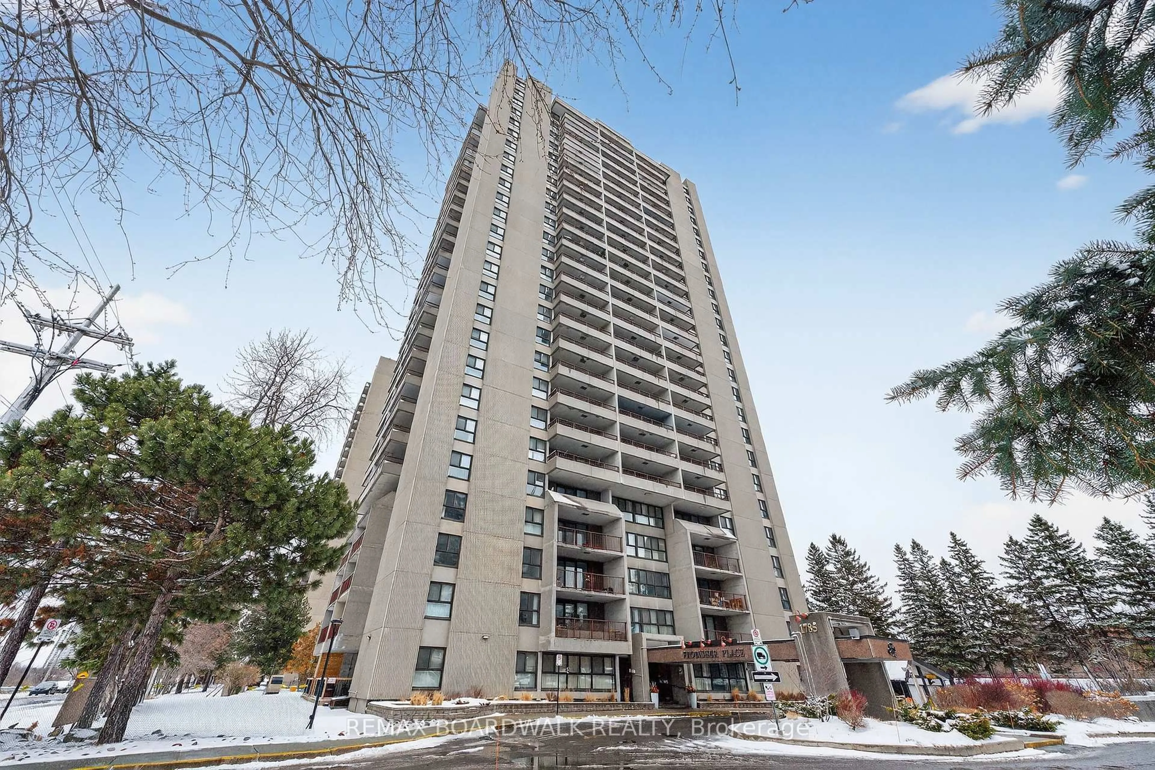 Unknown for 1785 Frobisher Lane #704, Ottawa Ontario K1G 3T7