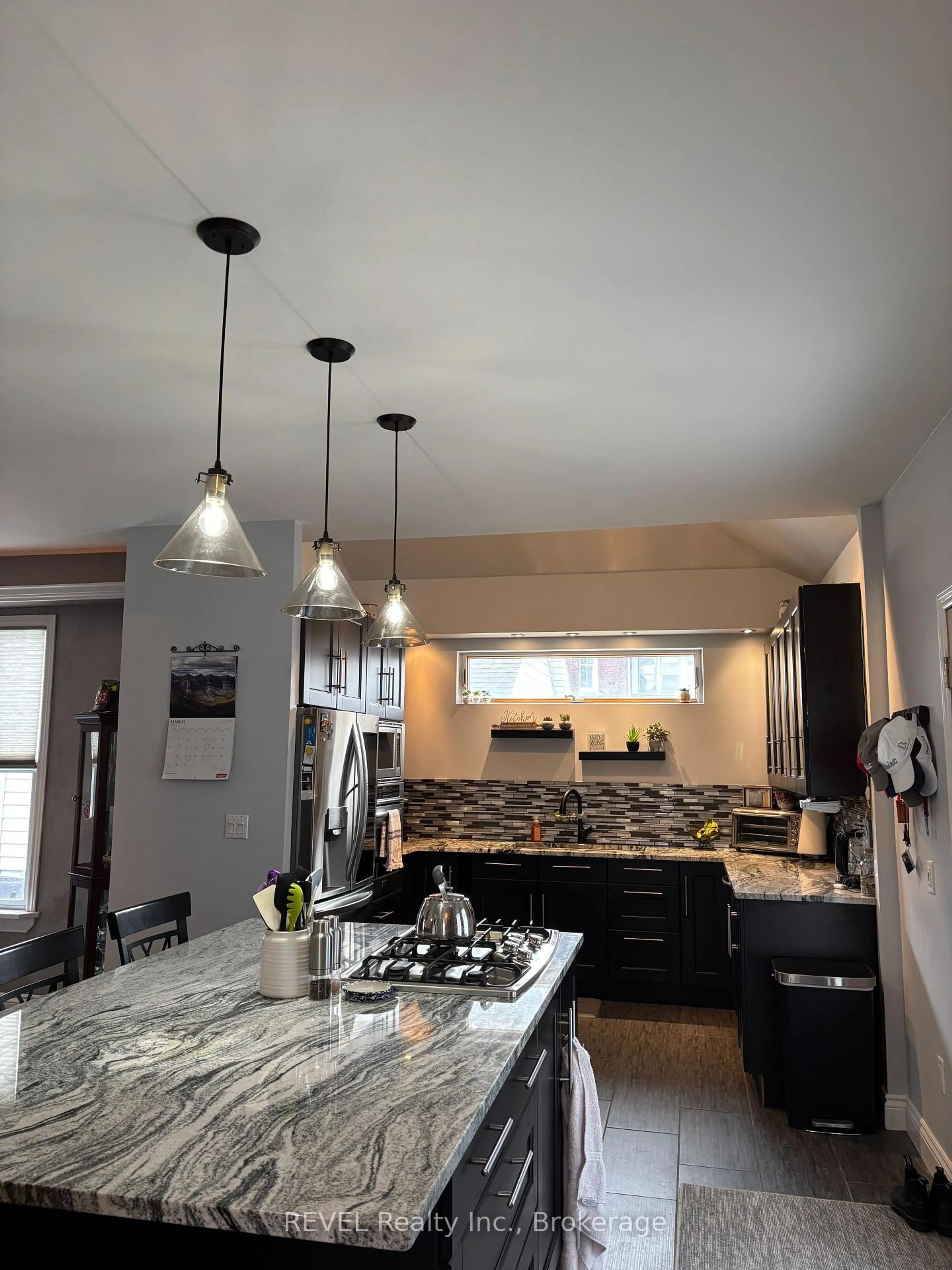 Open concept kitchen, ceramic/tile floor for 94 Kent St, Port Colborne Ontario L3K 2Z5