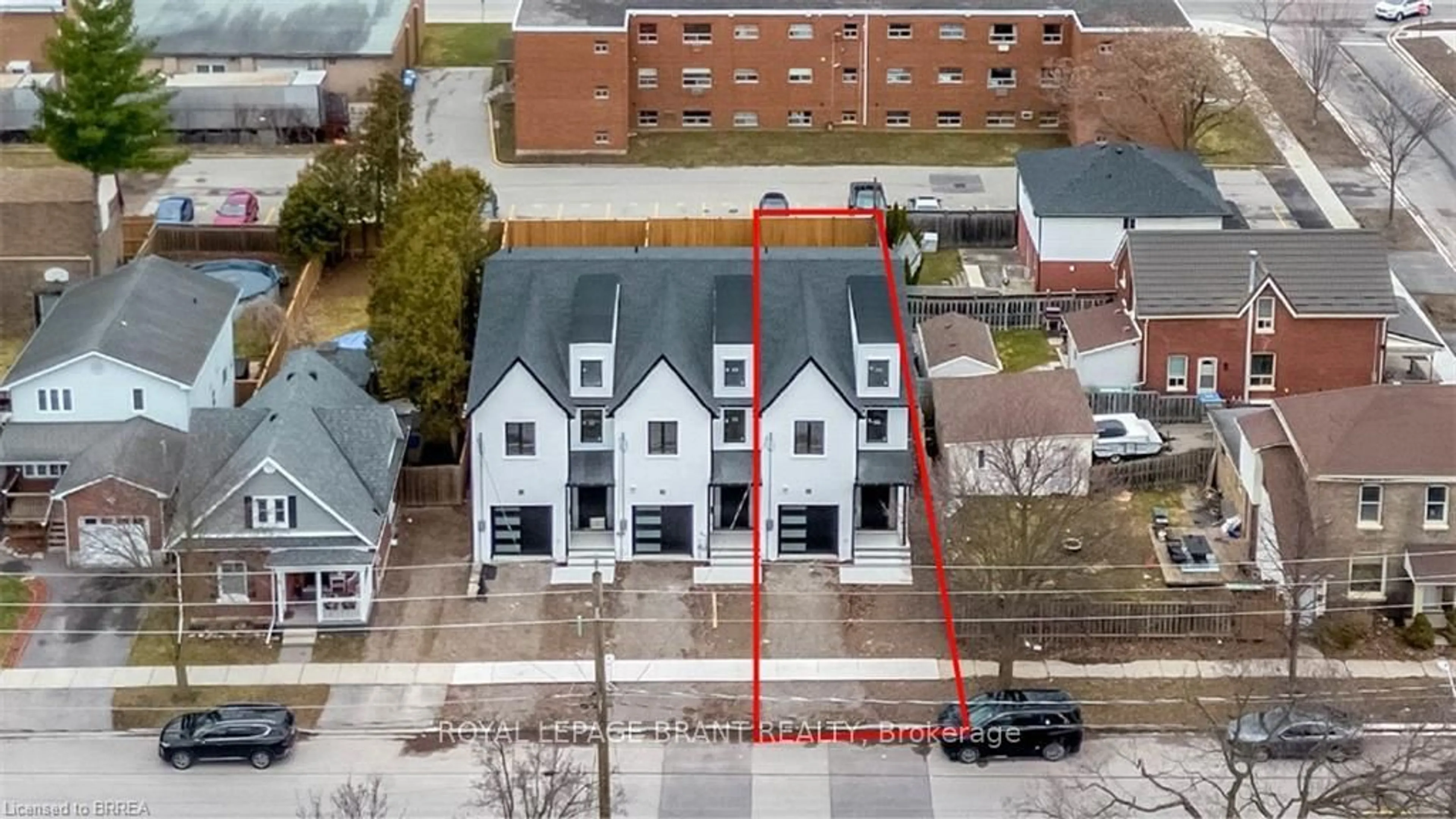 A pic from outside/outdoor area/front of a property/back of a property/a pic from drone, unknown for 105 Winniett St, Brantford Ontario N3T 1N1