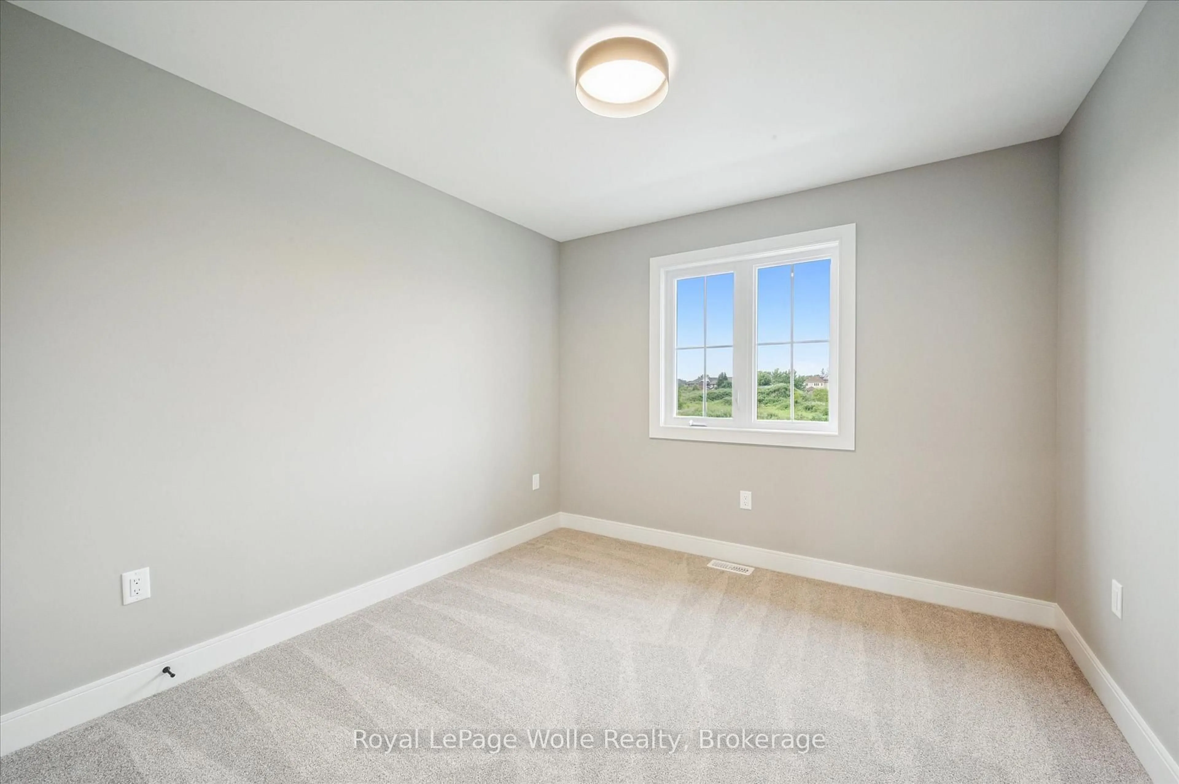 A pic of a room for 58 Walker Rd, Ingersoll Ontario N5C 4H3