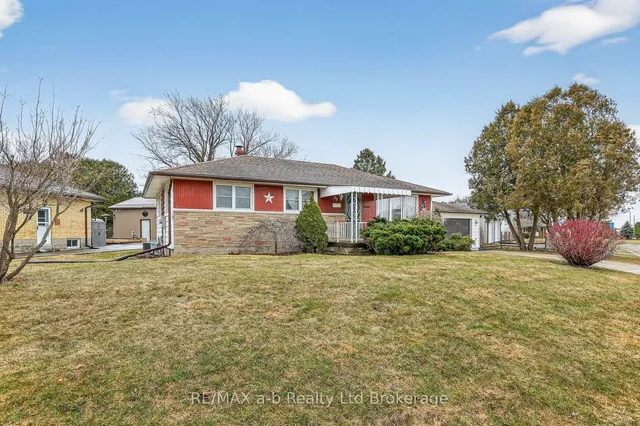 23 Glenn Ave, Ingersoll 2