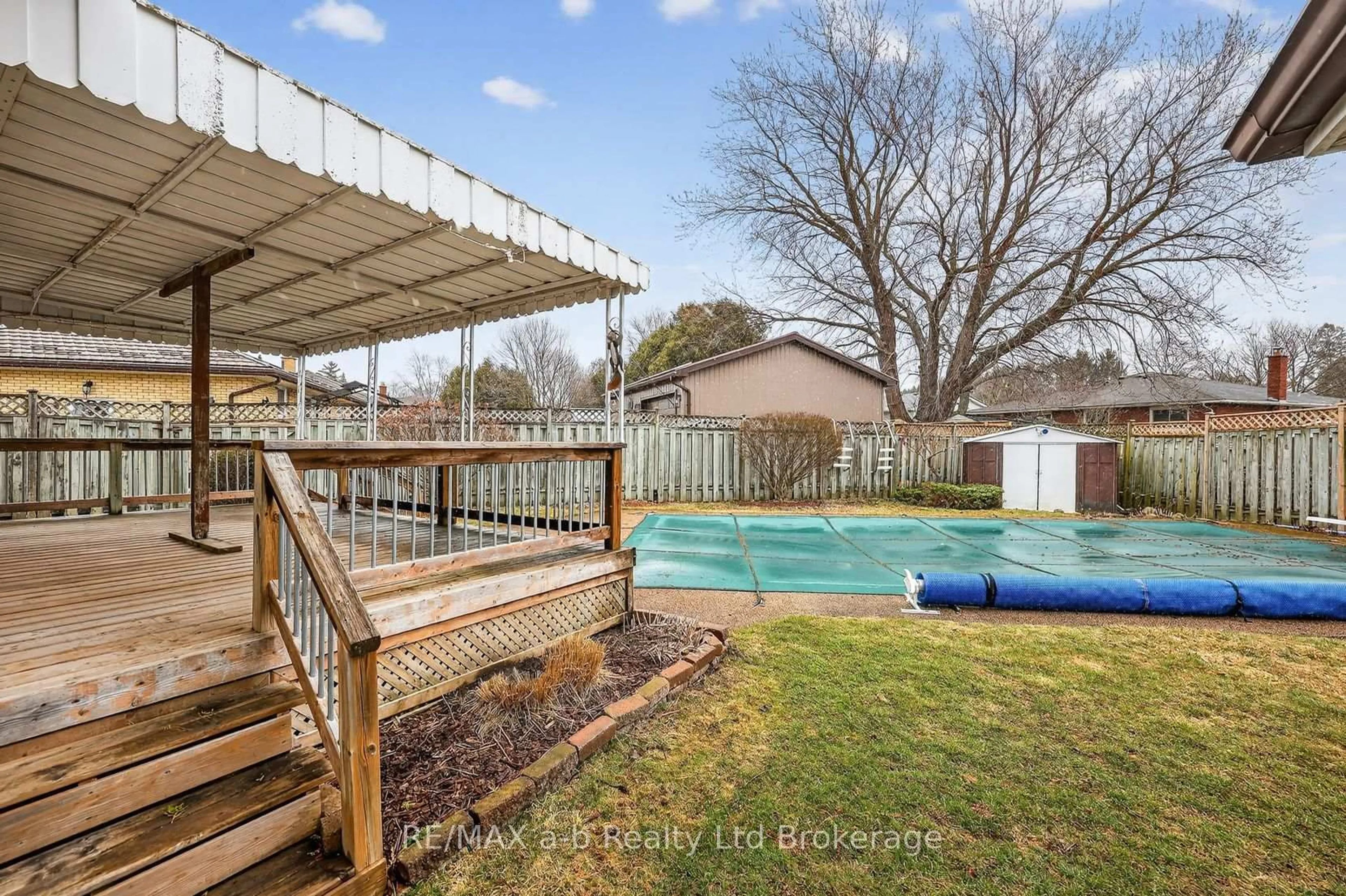 Unknown for 23 Glenn Ave, Ingersoll Ontario N5C 2C9