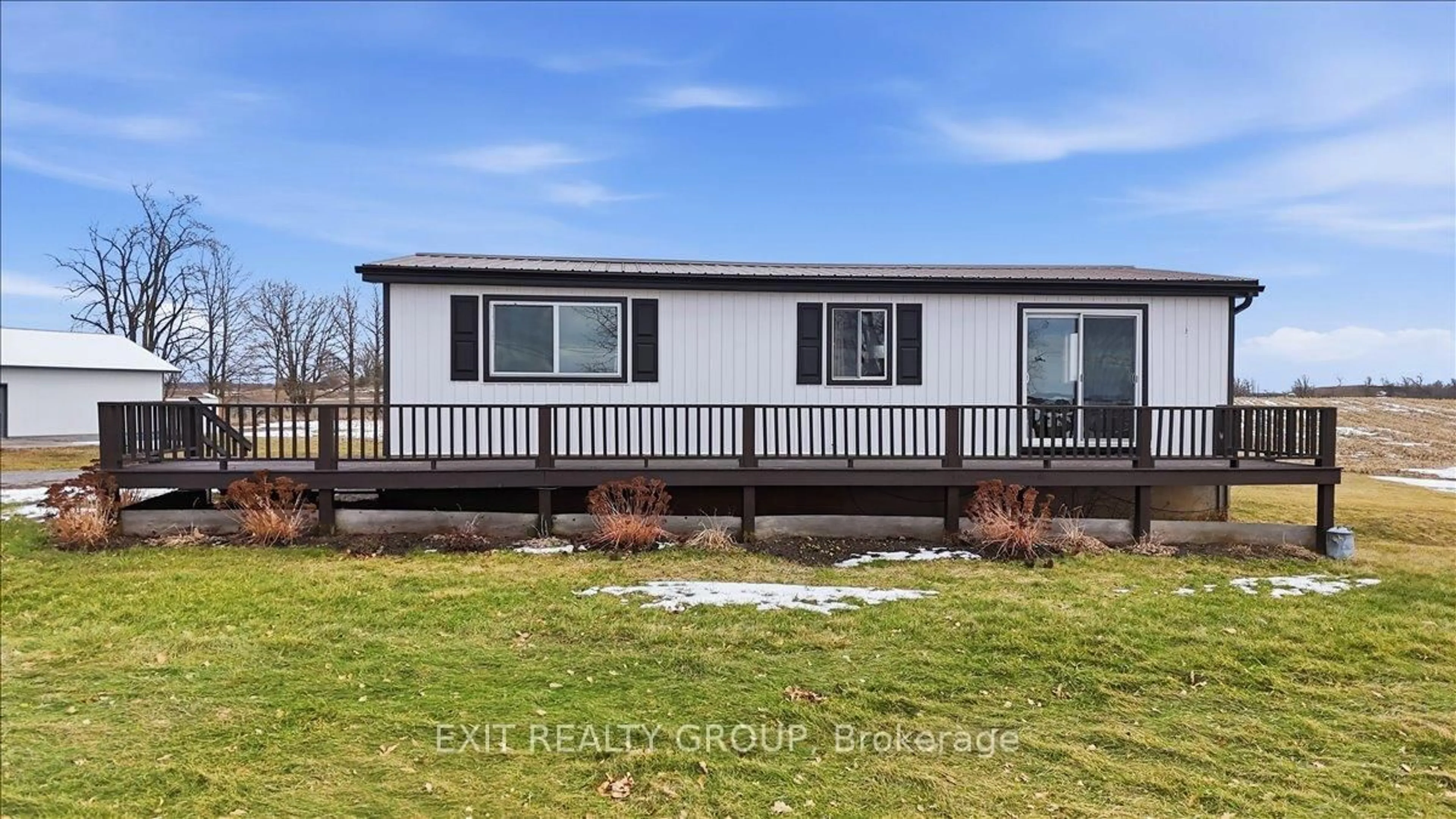Home with vinyl exterior material, water/lake/river/ocean view for 391 Barrett Rd, Stirling Ontario K0K 3E0
