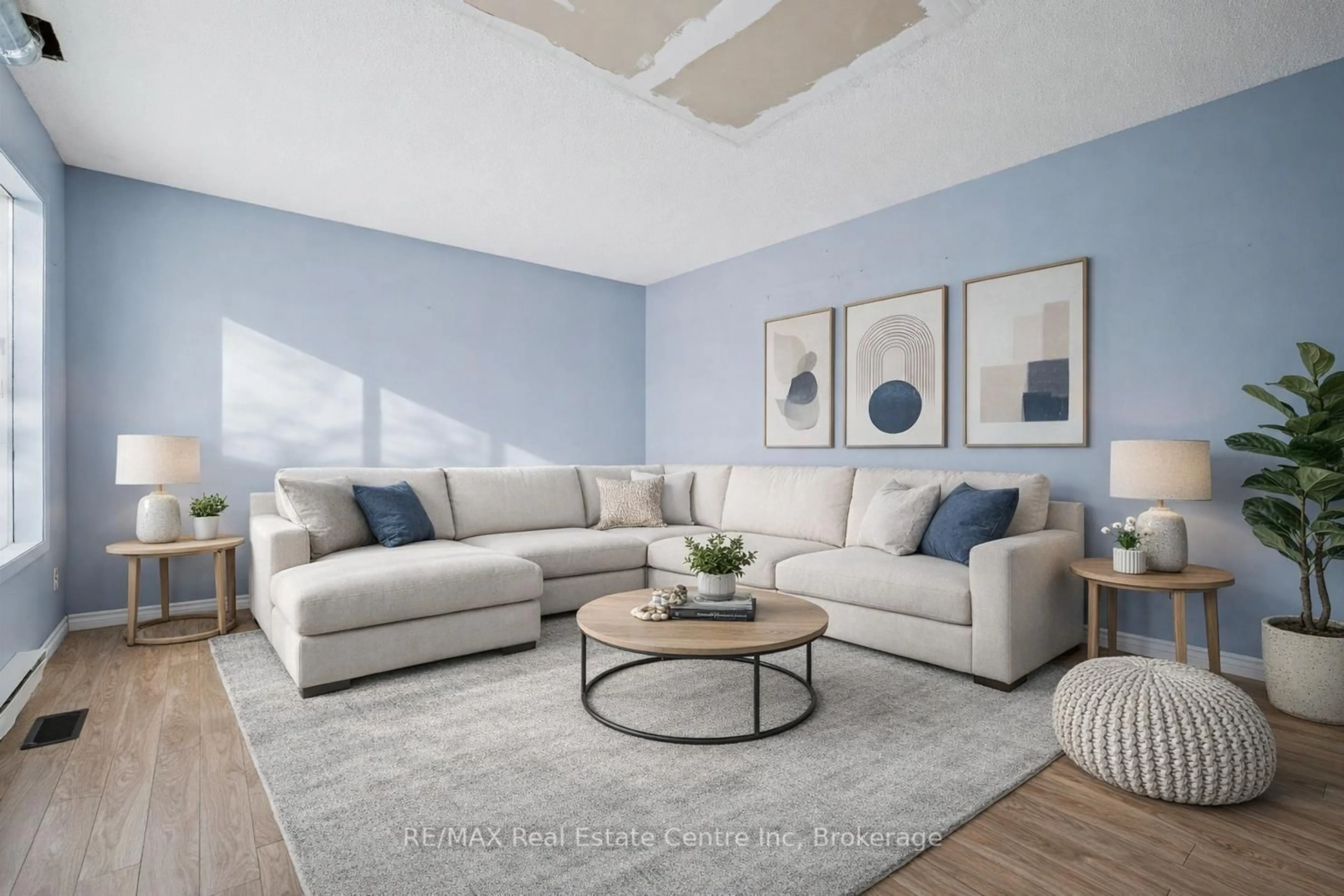 Living room with furniture, unknown for 105 Churchill St, Waterloo Ontario N2L 2X1