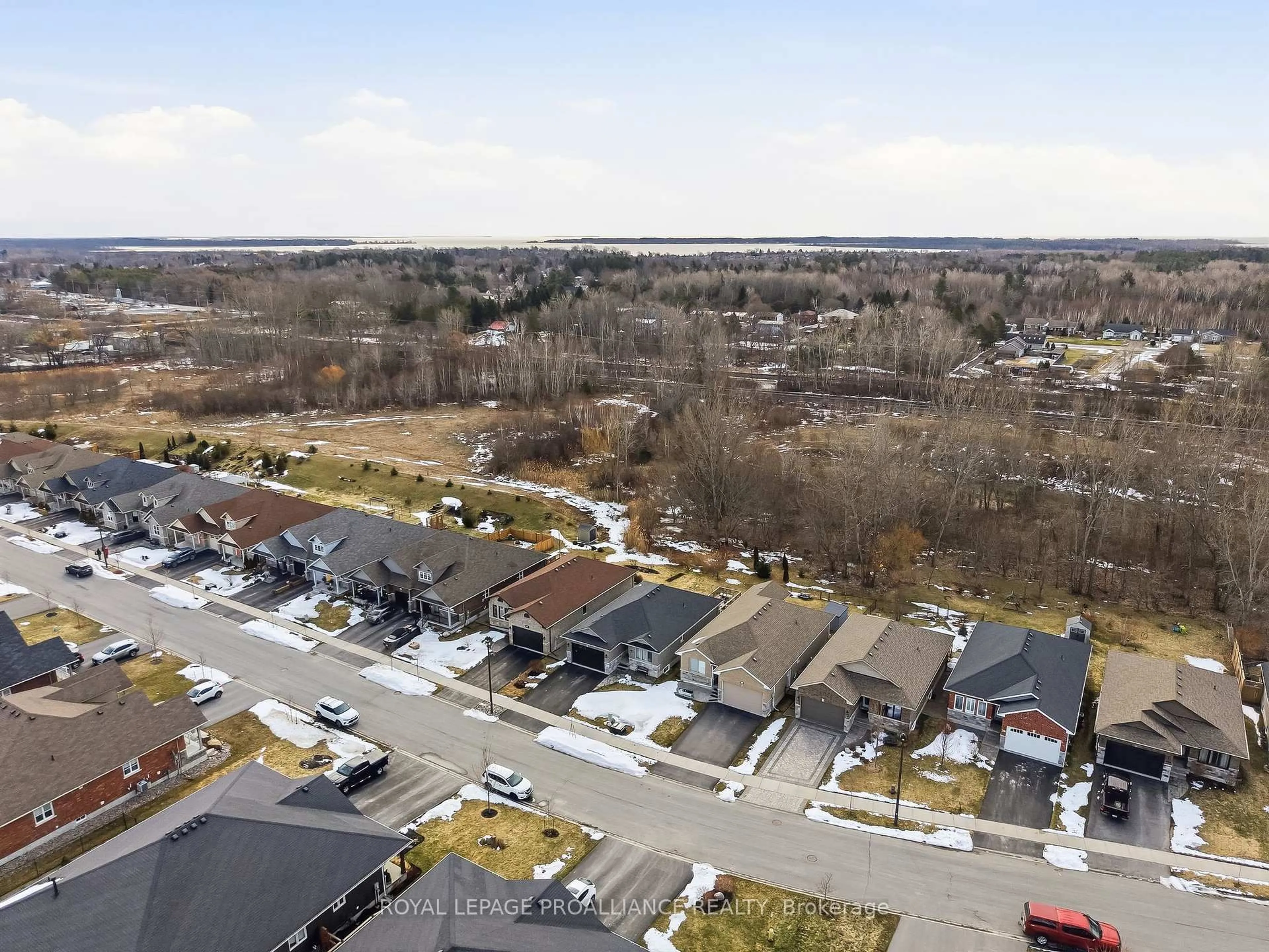A pic from outside/outdoor area/front of a property/back of a property/a pic from drone, unknown for 76 Royal Gala Dr, Brighton Ontario K0K 1H0