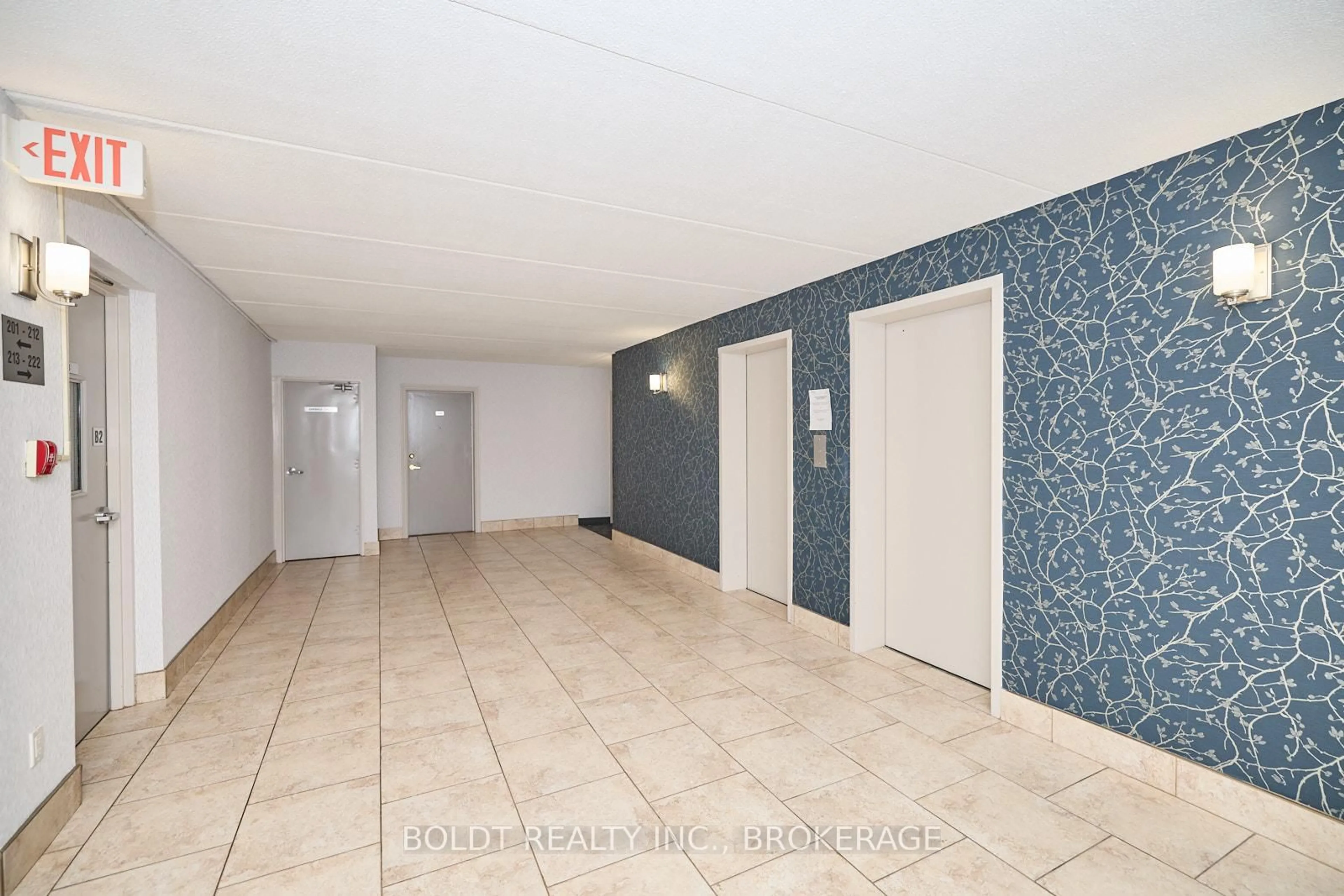 Unknown for 198 Scott St #219, St. Catharines Ontario L2N 5T3