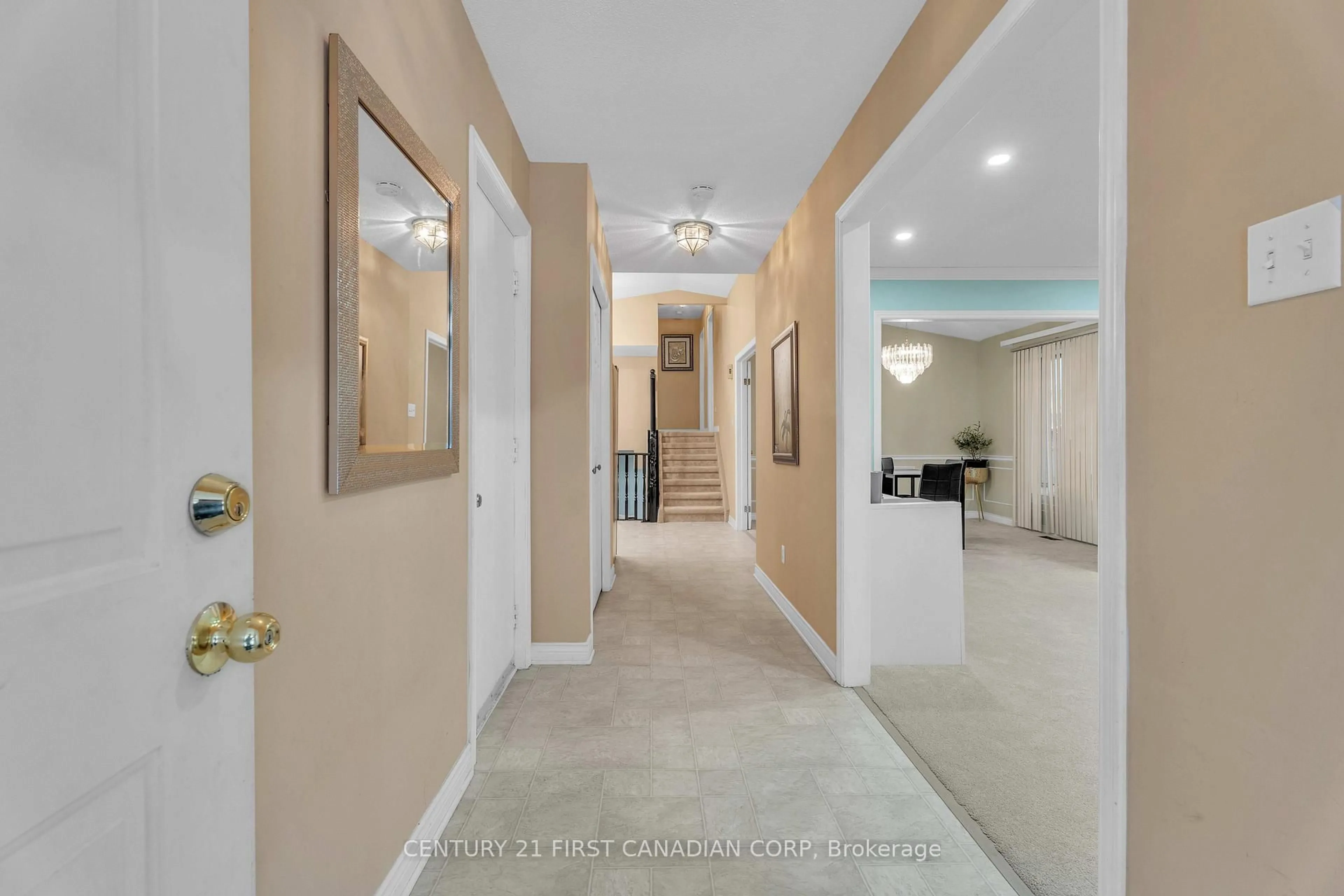 Indoor foyer for 23 Josselyn Dr, London South Ontario N6E 3S6