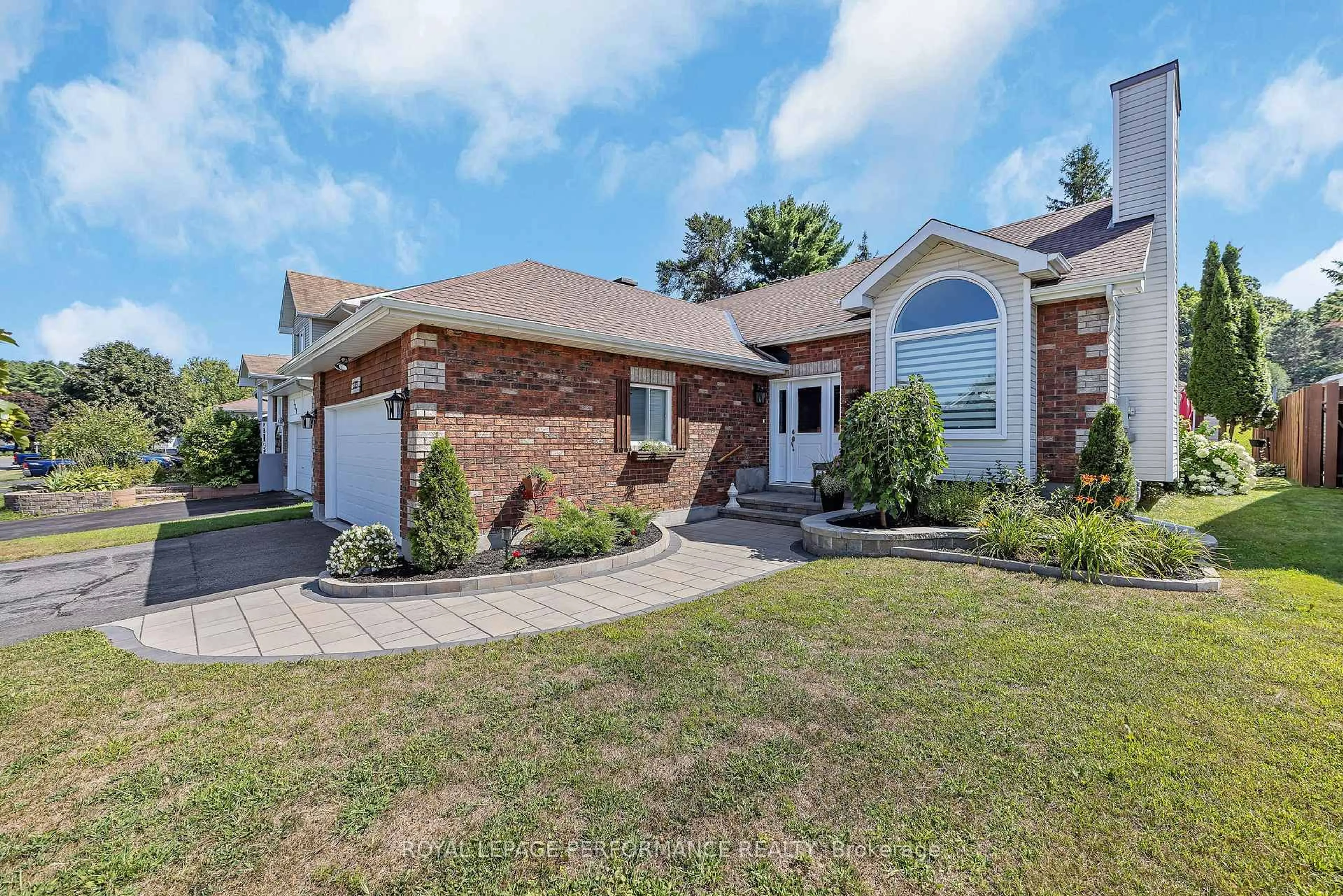 Home with brick exterior material, street for 333 Bonavista St, Clarence-Rockland Ontario K4K 1N7