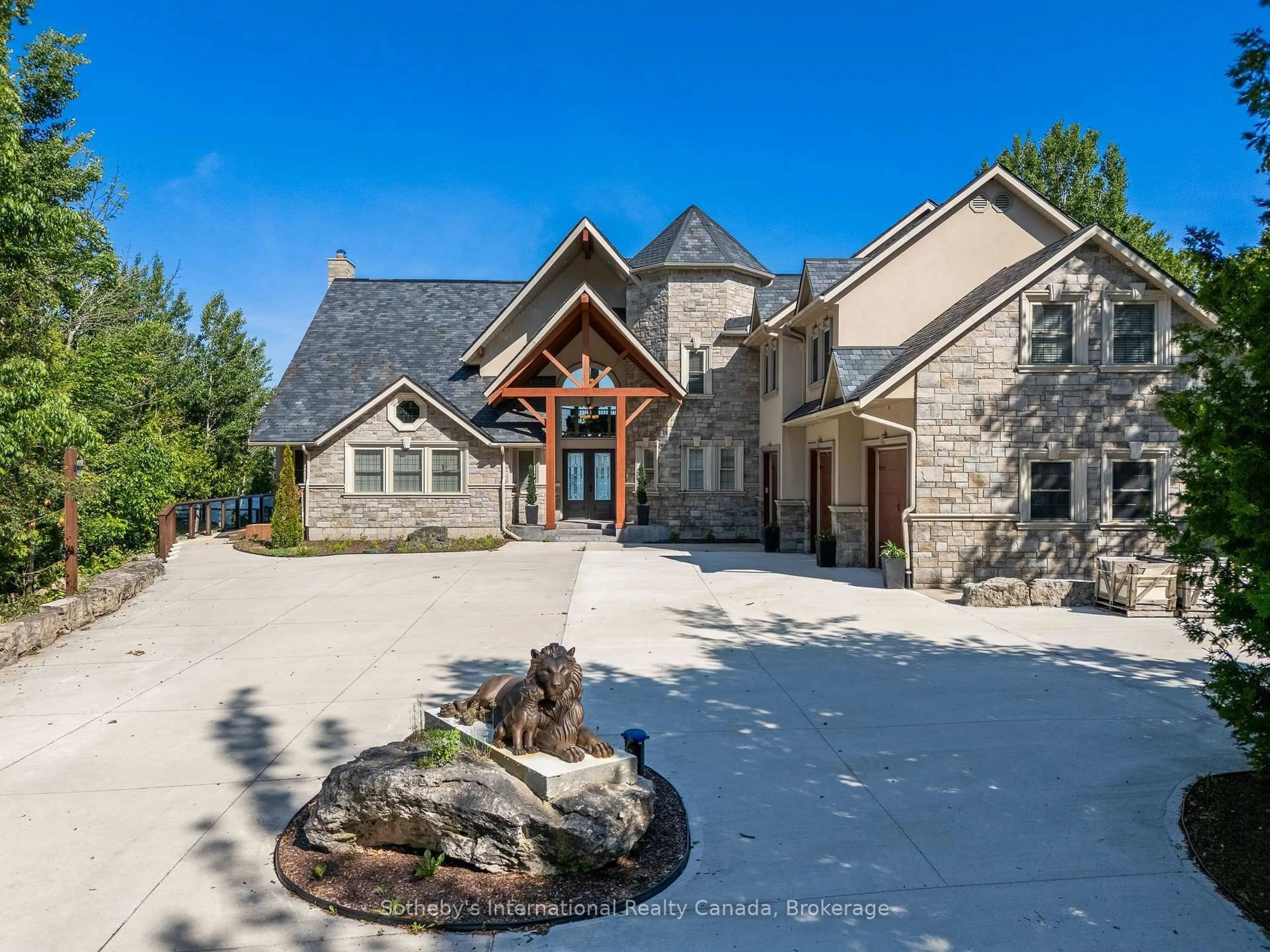 Unknown for 176 Moore St, Northern Bruce Peninsula Ontario N0H 1W0