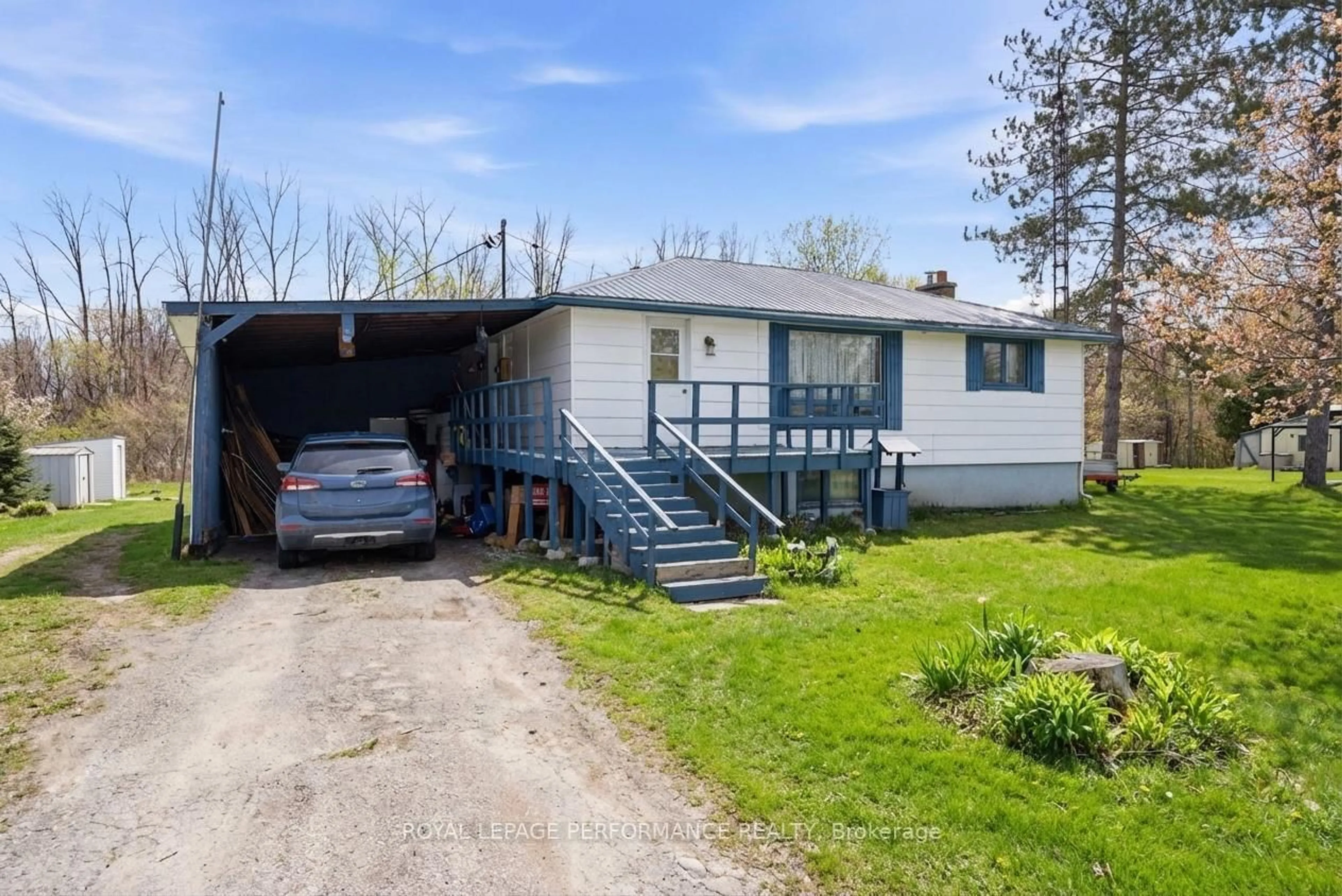 Shed for 6273 3rd Ave, South Glengarry Ontario K0C 2C0
