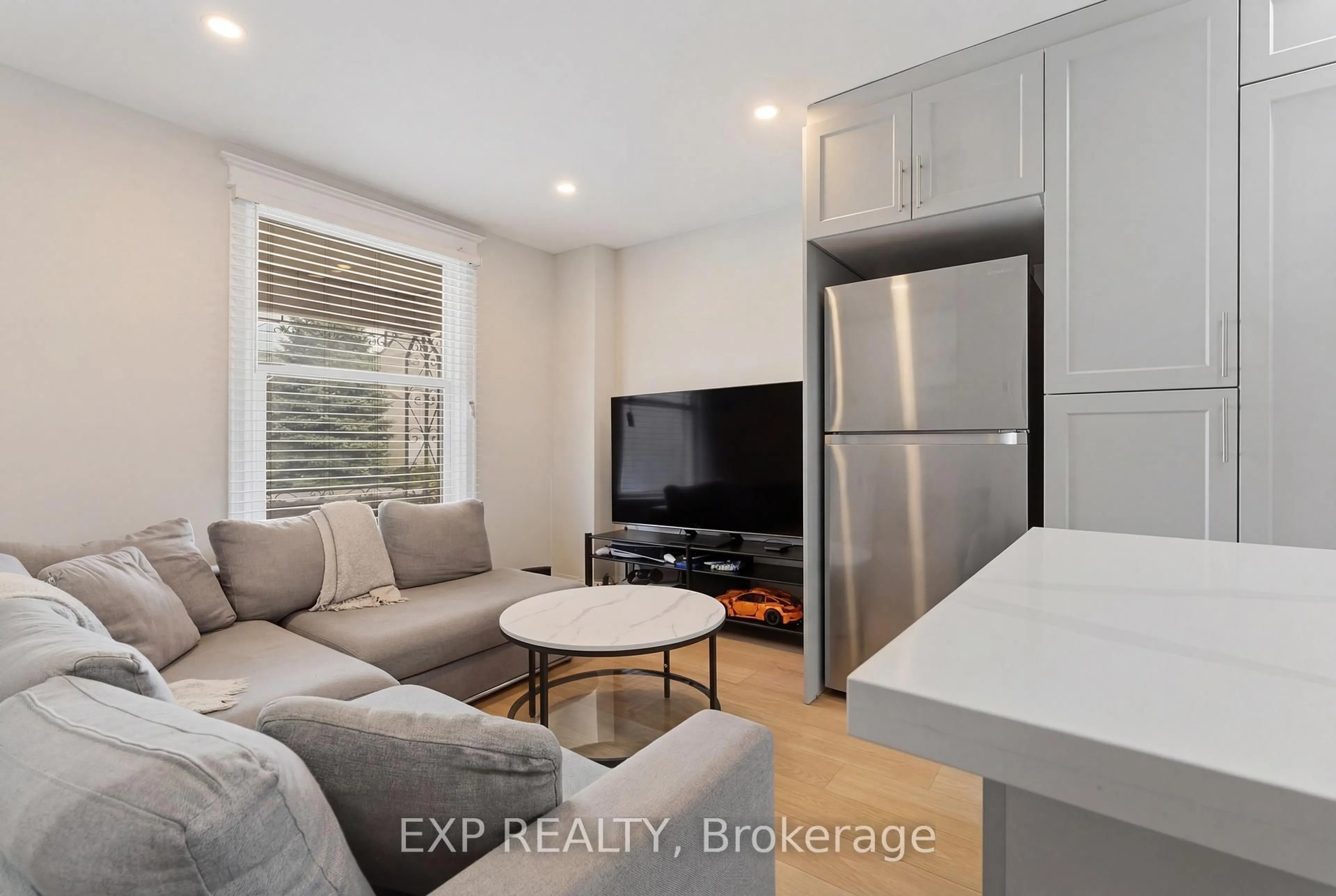 Living room with furniture, unknown for 191 Queen Street North St, Hamilton Ontario L8R 2W2