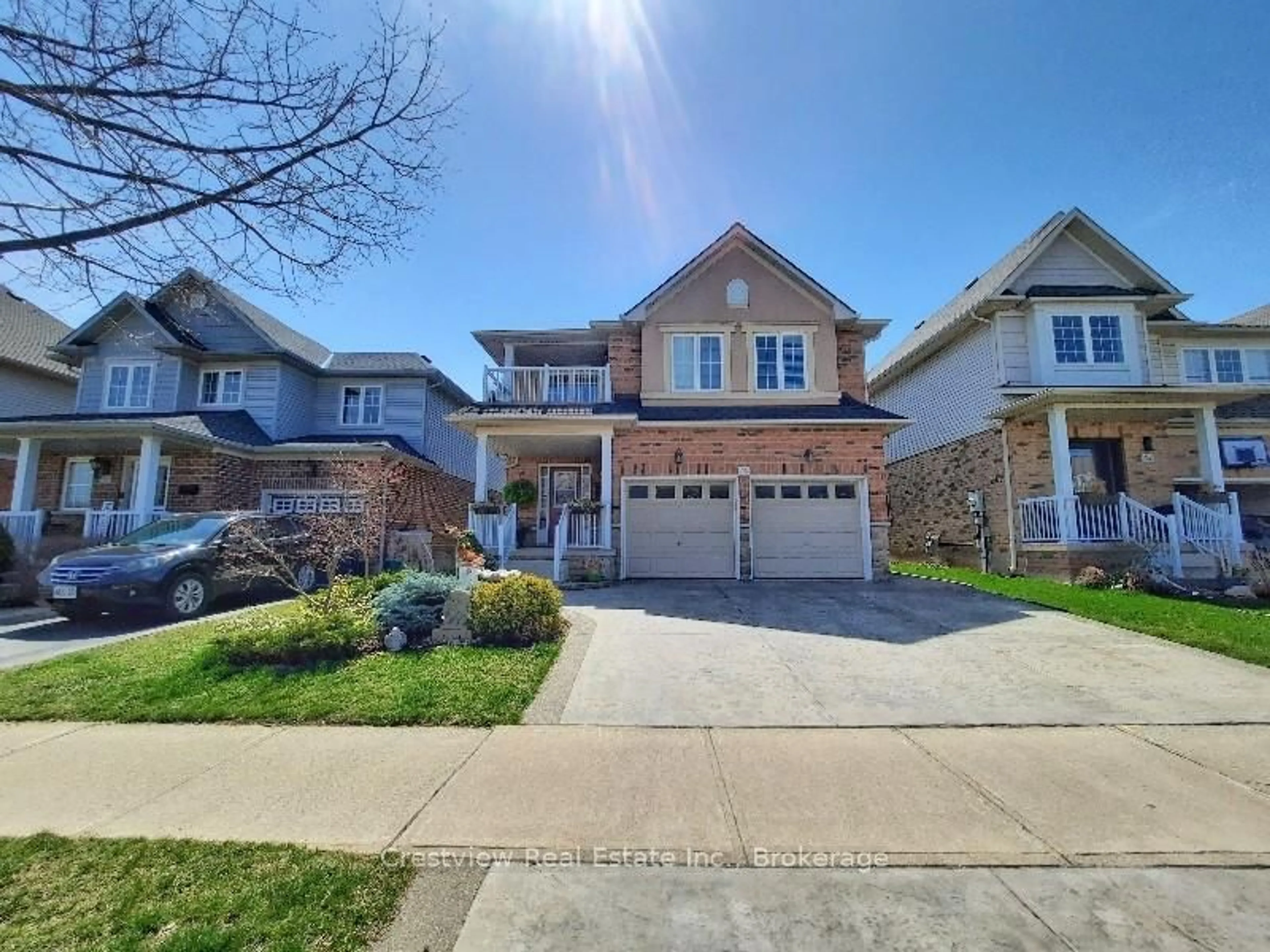 Home with brick exterior material, street for 56 Vinifera Dr, Grimsby Ontario L3M 5S2