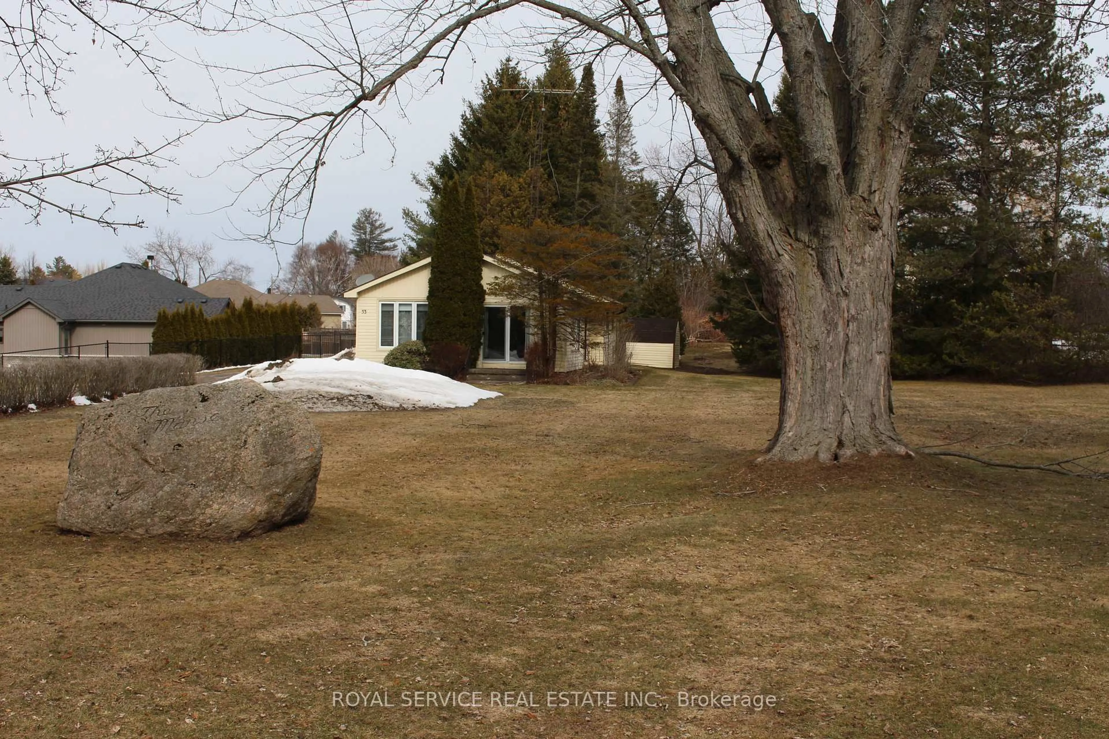 A pic from outside/outdoor area/front of a property/back of a property/a pic from drone, street for 53 Victoria St, Cramahe Ontario K0K 1S0