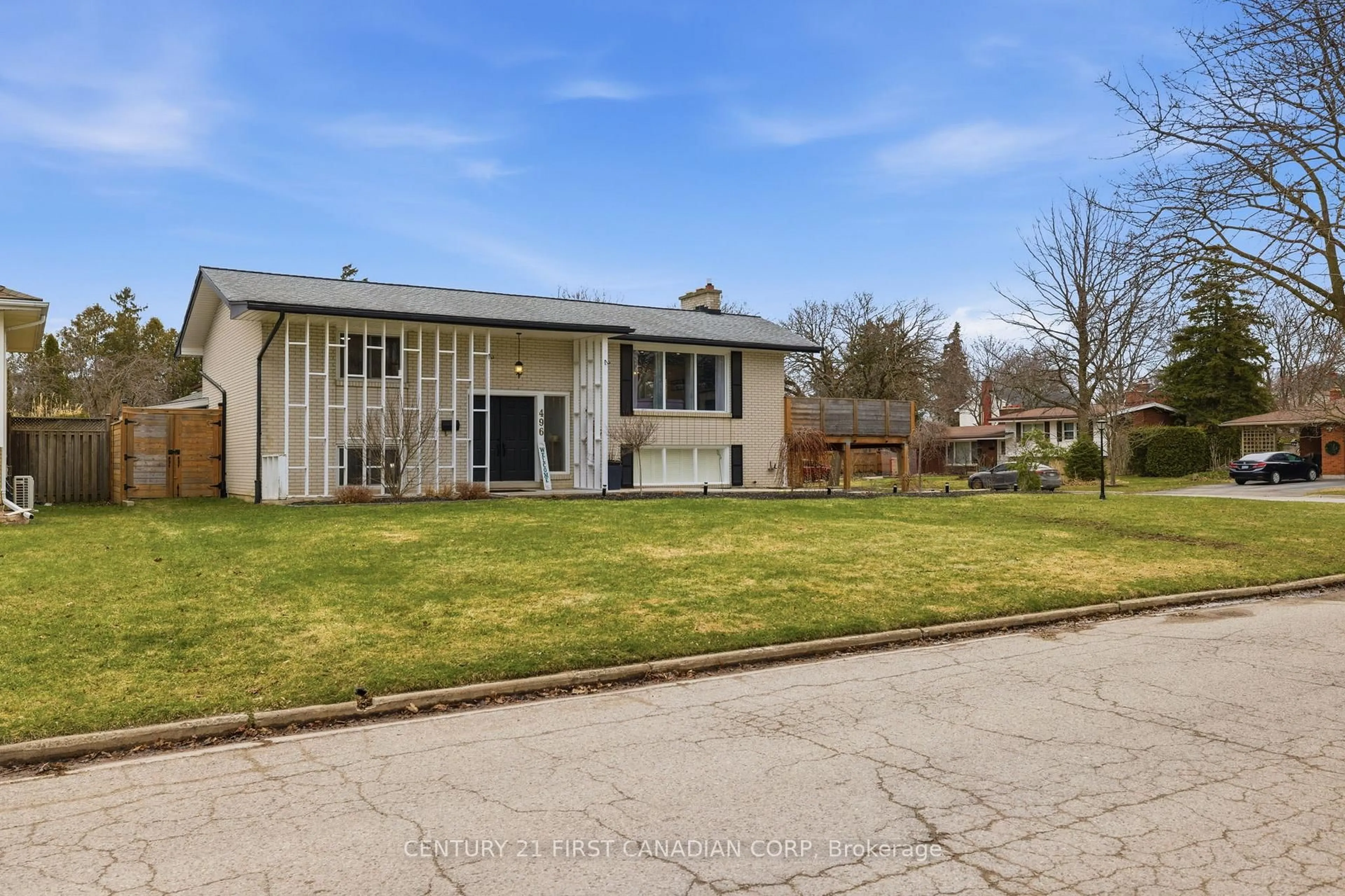 Unknown for 496 Chiddington Ave, London South Ontario N6C 2W2