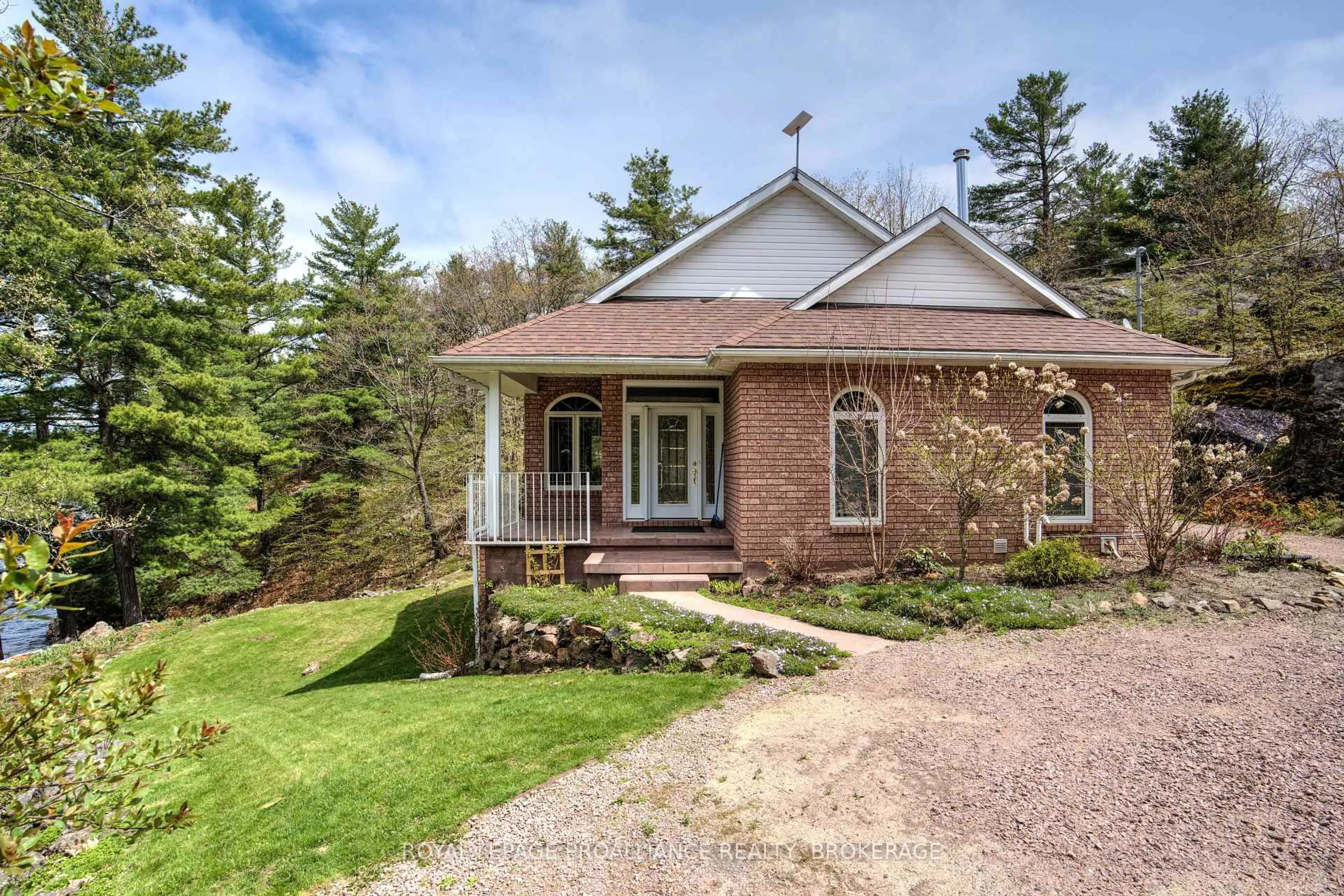 Home with brick exterior material, unknown for 1133 Sassy Tree Lane, Hartington Ontario K0H 1W0