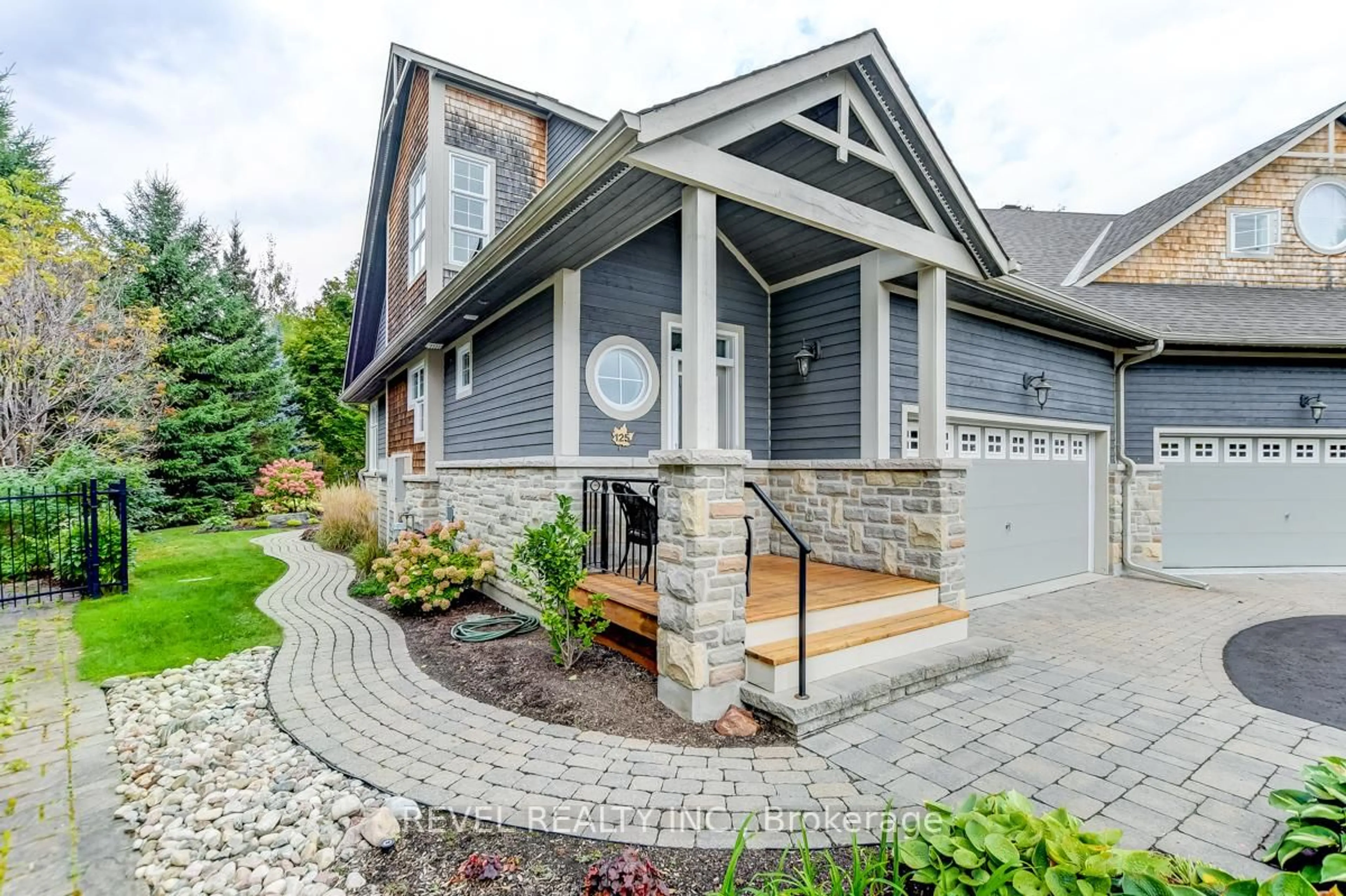 Home with brick exterior material, street for 125 Marsh Sparrow Private, Ottawa Ontario K2K 3P3