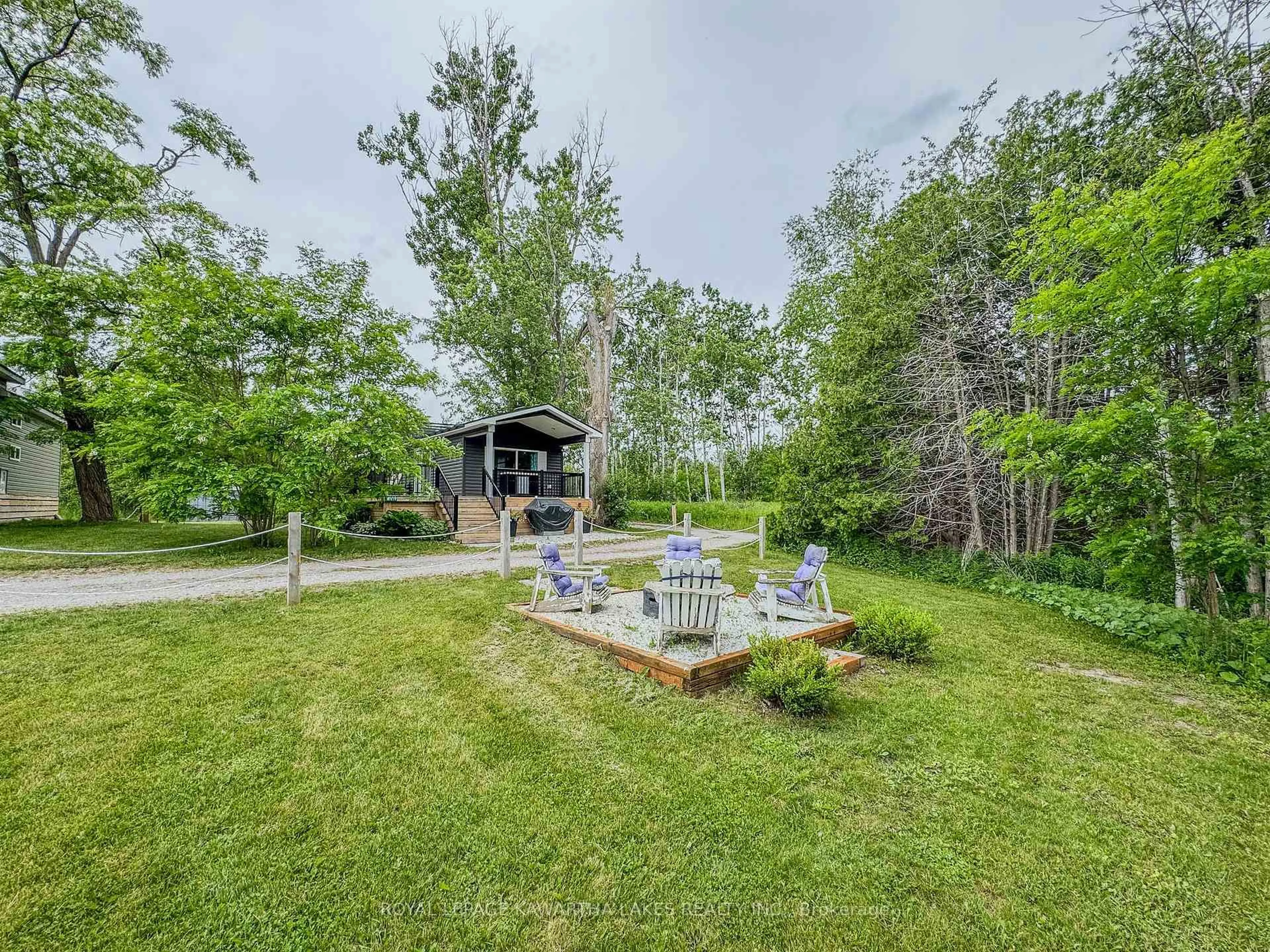 Patio, water/lake/river/ocean view for 657 Thunder Bridge Rd #WV19, Kawartha Lakes Ontario K9V 4R1