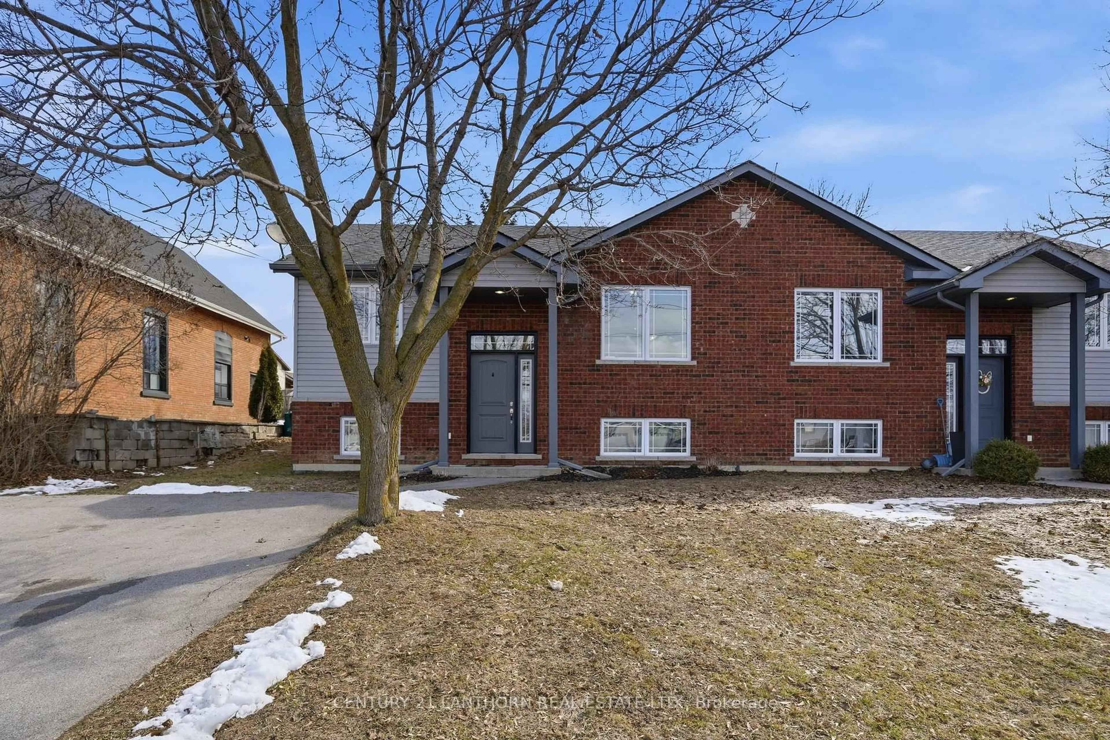 Home with brick exterior material, street for 152 Cannifton Rd, Belleville Ontario K8P 2T1