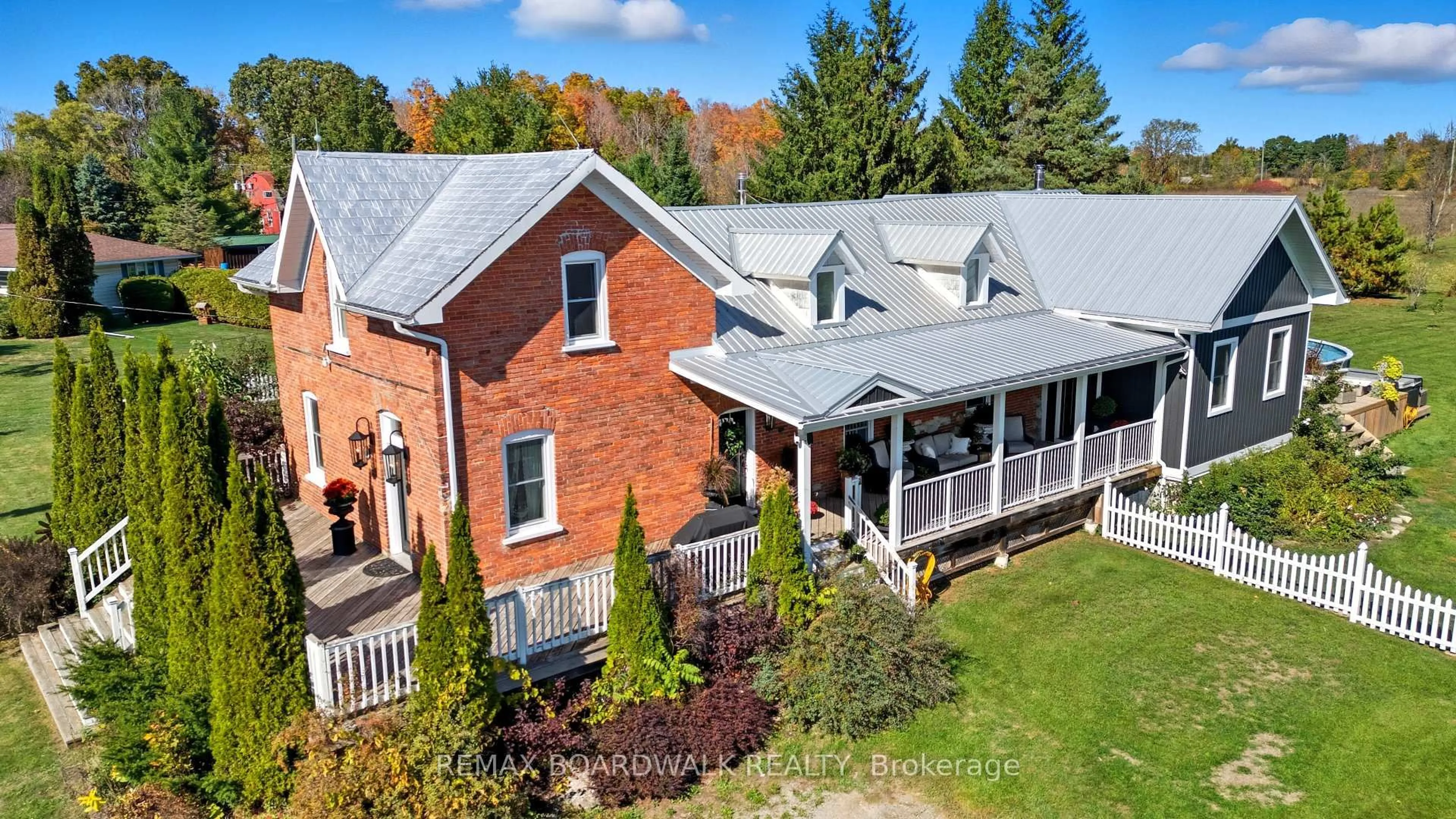 A pic from outside/outdoor area/front of a property/back of a property/a pic from drone, unknown for 35 County Road #1 Rd, Elizabethtown-Kitley Ontario K0E 1Y0