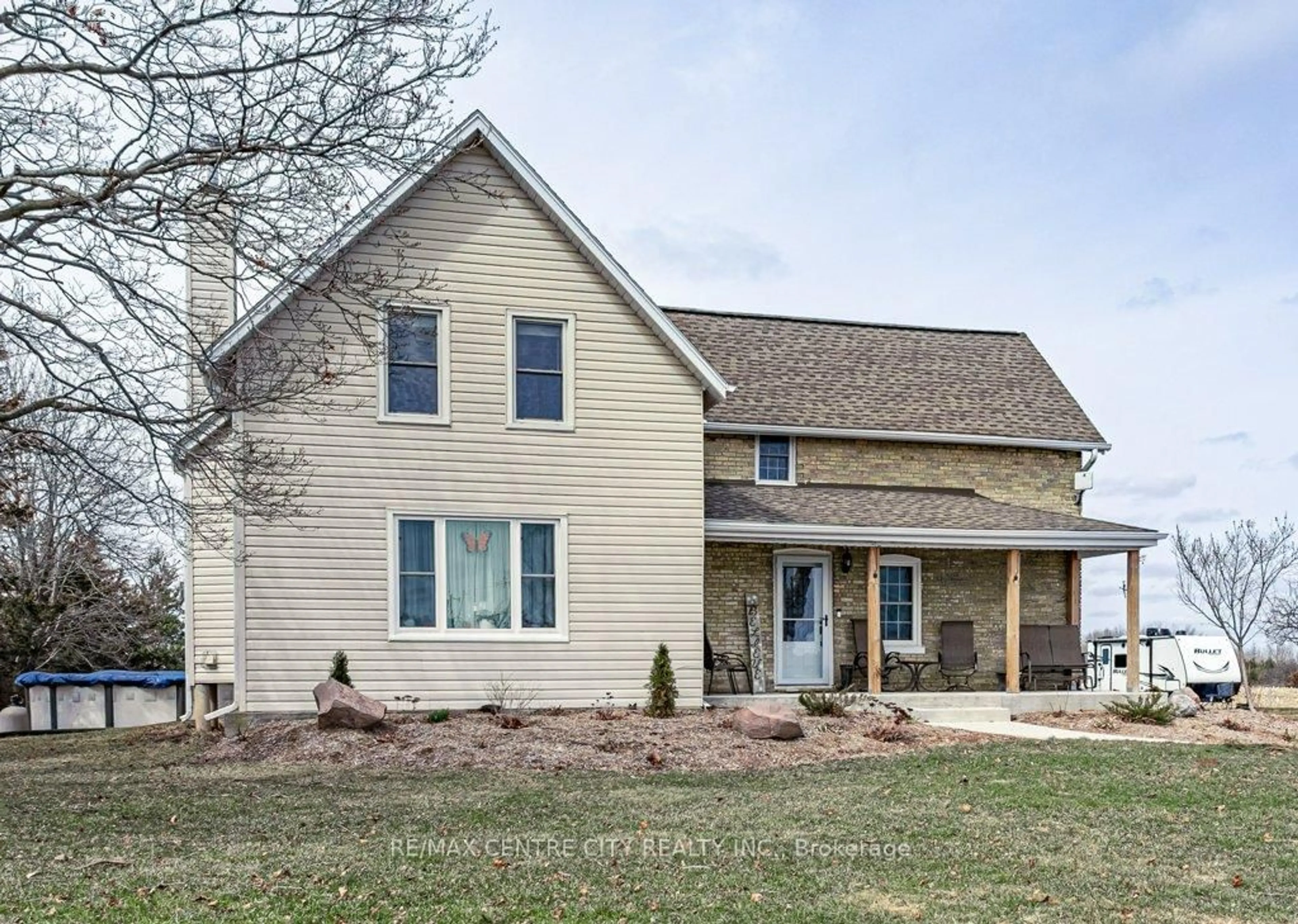 Home with brick exterior material, street for 26588 Carroll Line, West Elgin Ontario N0L 2P0