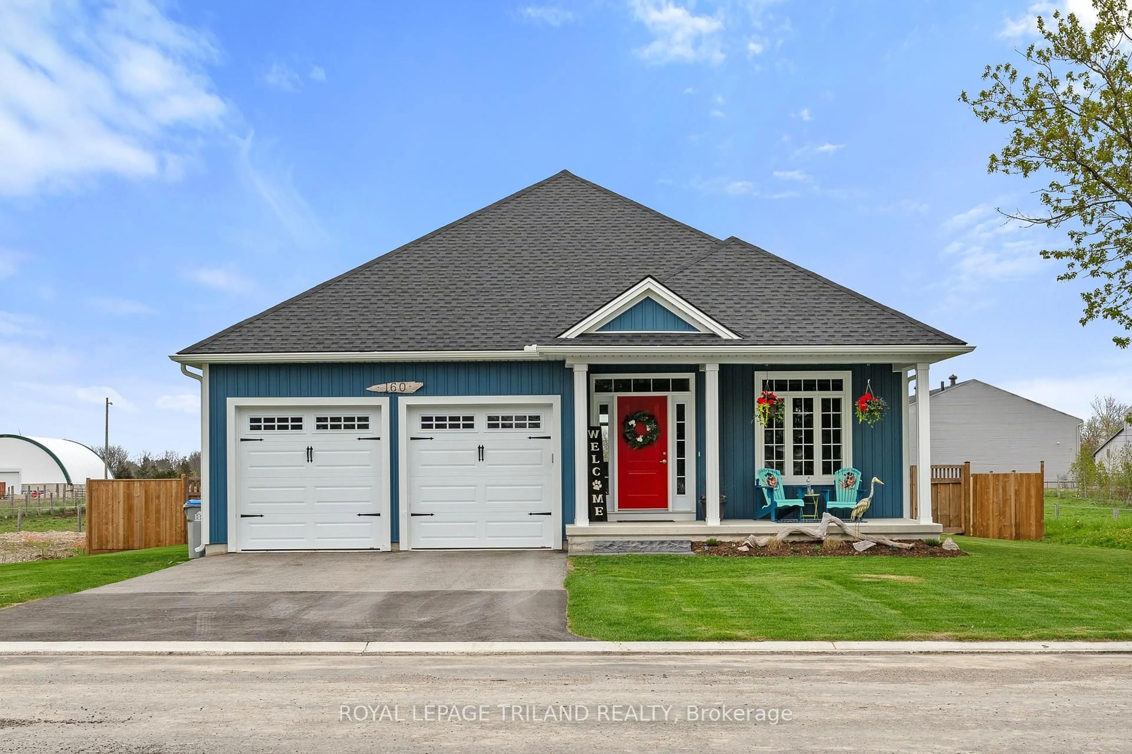 Home with vinyl exterior material, street for 160 Elizabeth St, Lambton Shores Ontario N0M 2N0