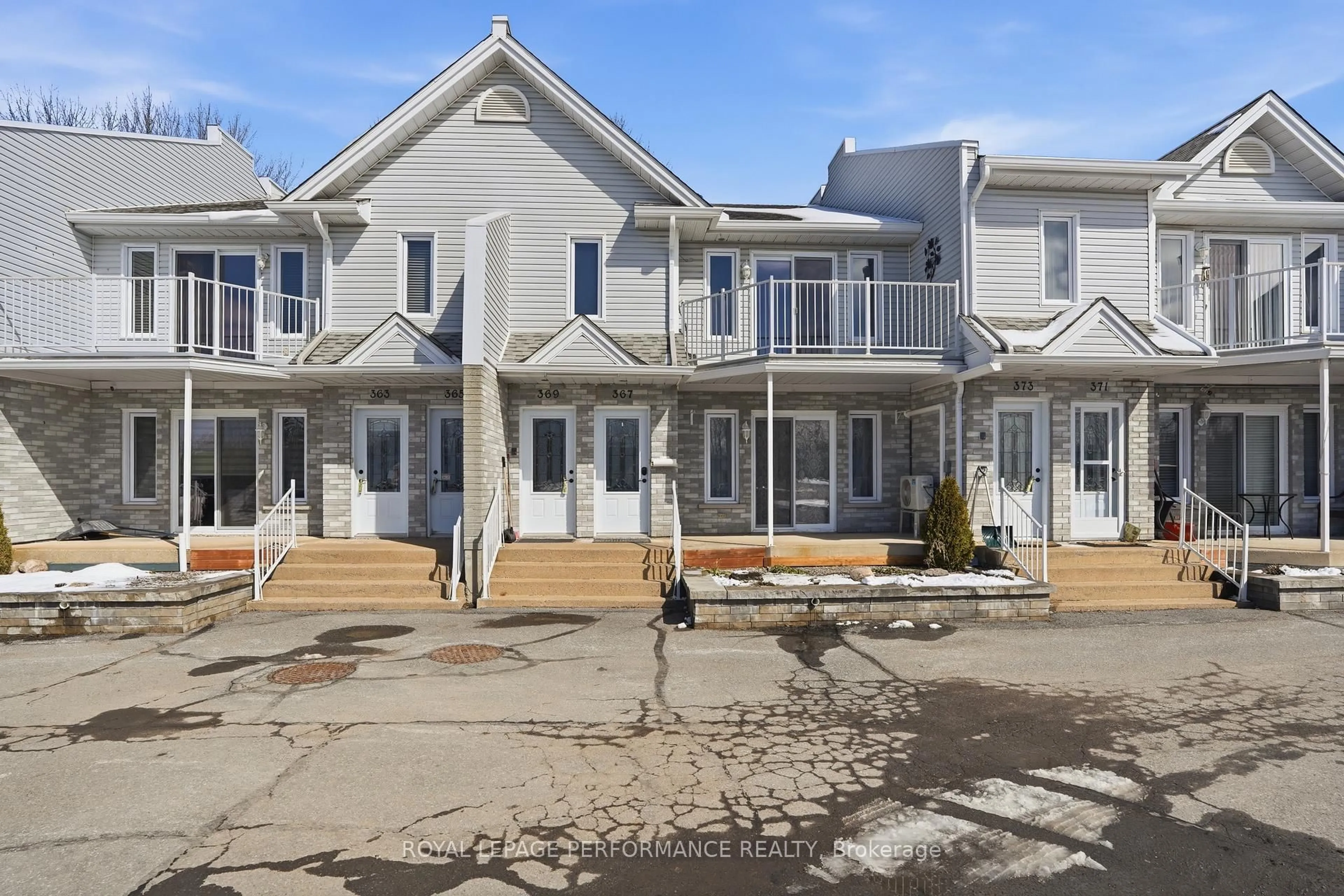 Unknown for 367 Spence Ave #5, Hawkesbury Ontario K6A 3M6