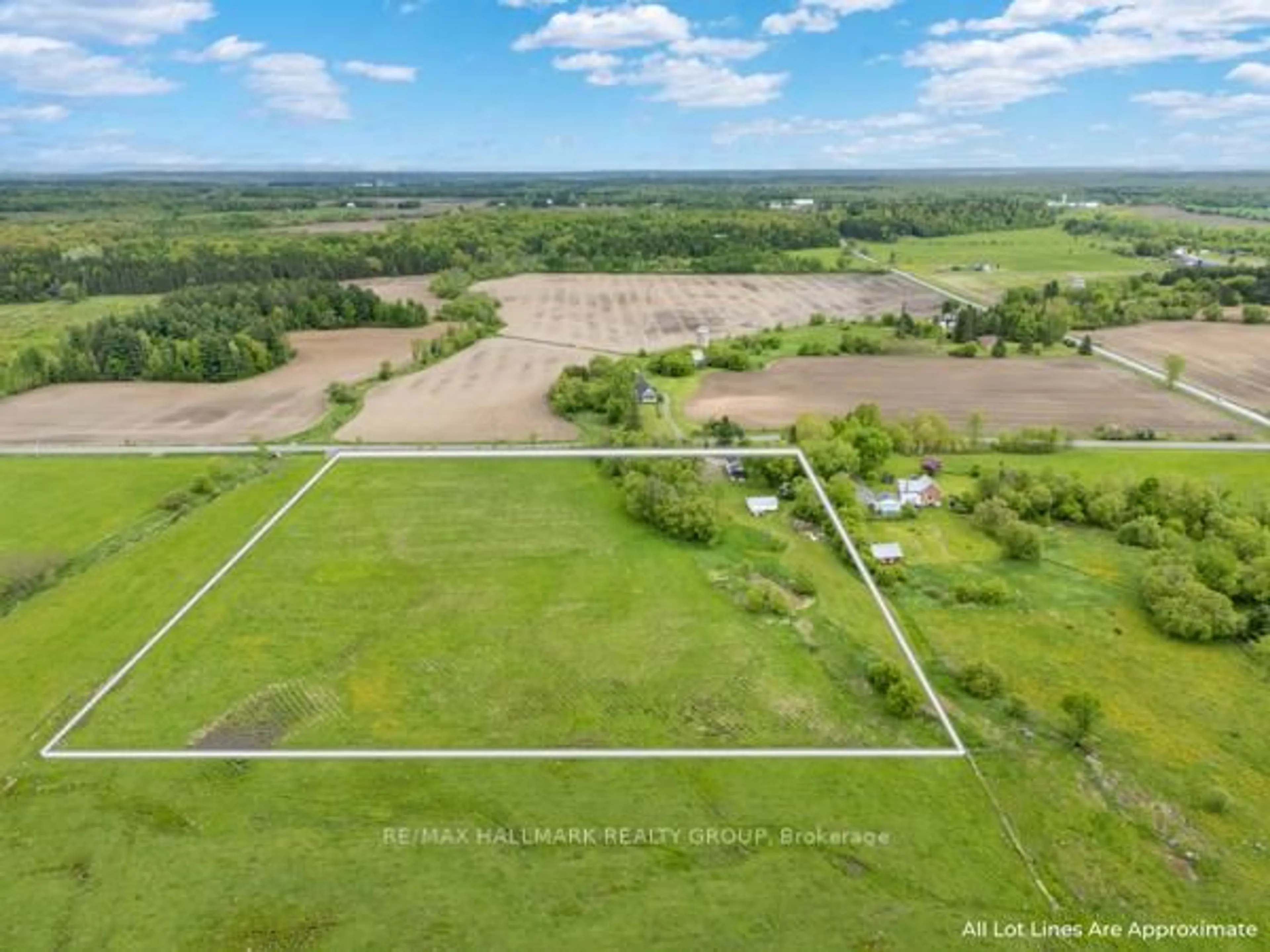 A pic from outside/outdoor area/front of a property/back of a property/a pic from drone, water/lake/river/ocean view for 2656 Canaan Rd, Sarsfield Ontario K0A 3E0