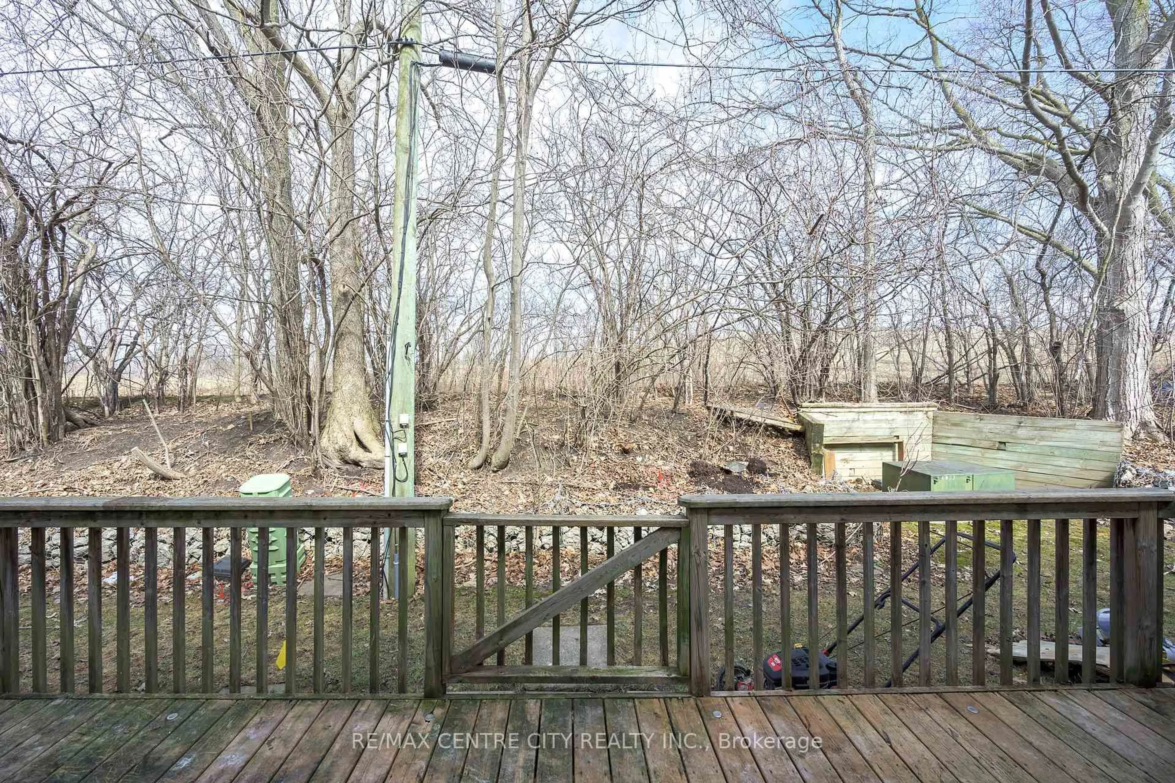 Patio, forest/trees view for 120 CENTRE St #57, London South Ontario N6J 4X4