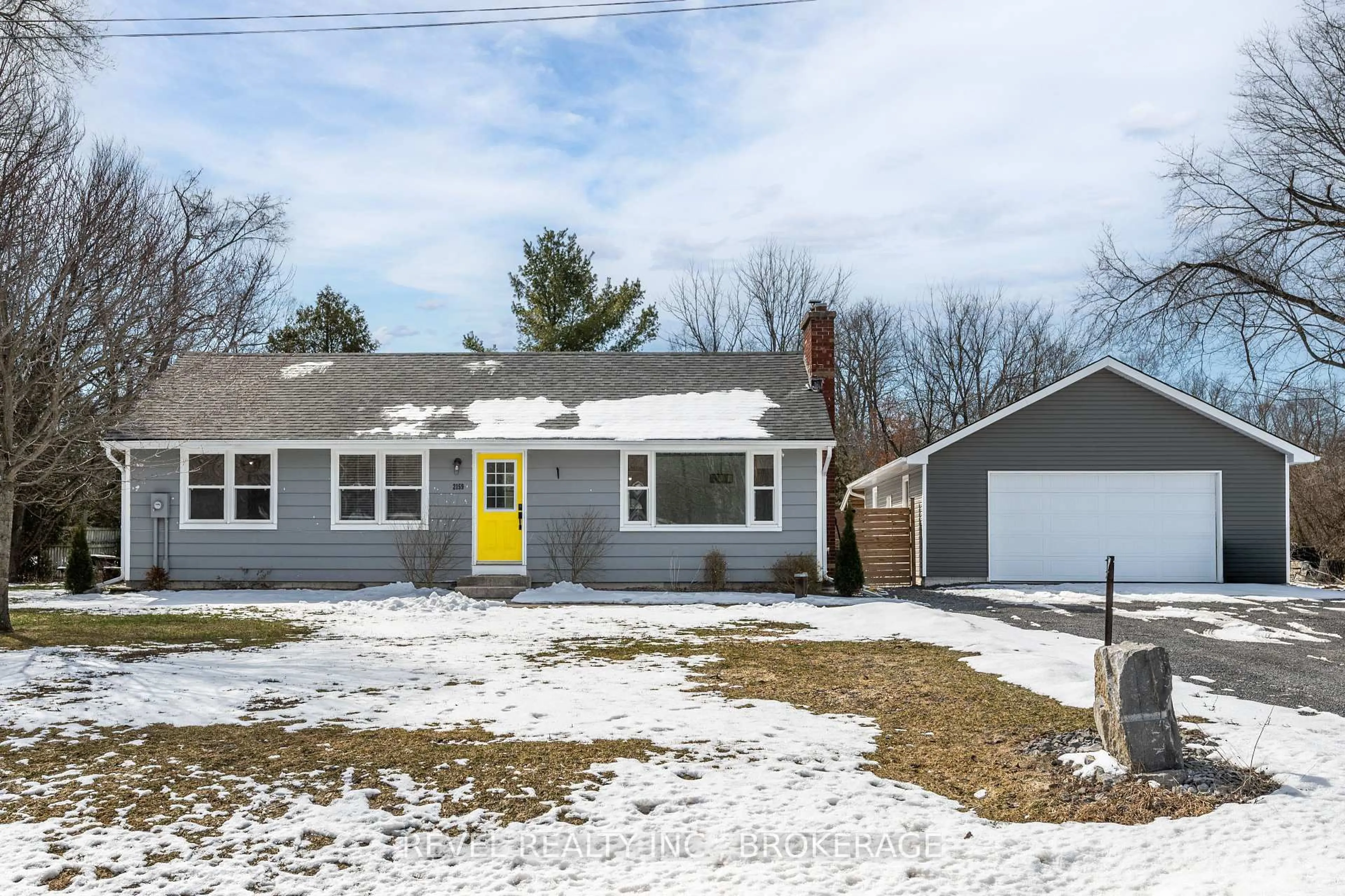 Home with vinyl exterior material, street for 2159 Bur Brook Rd, Kingston Ontario K7P 2Y7