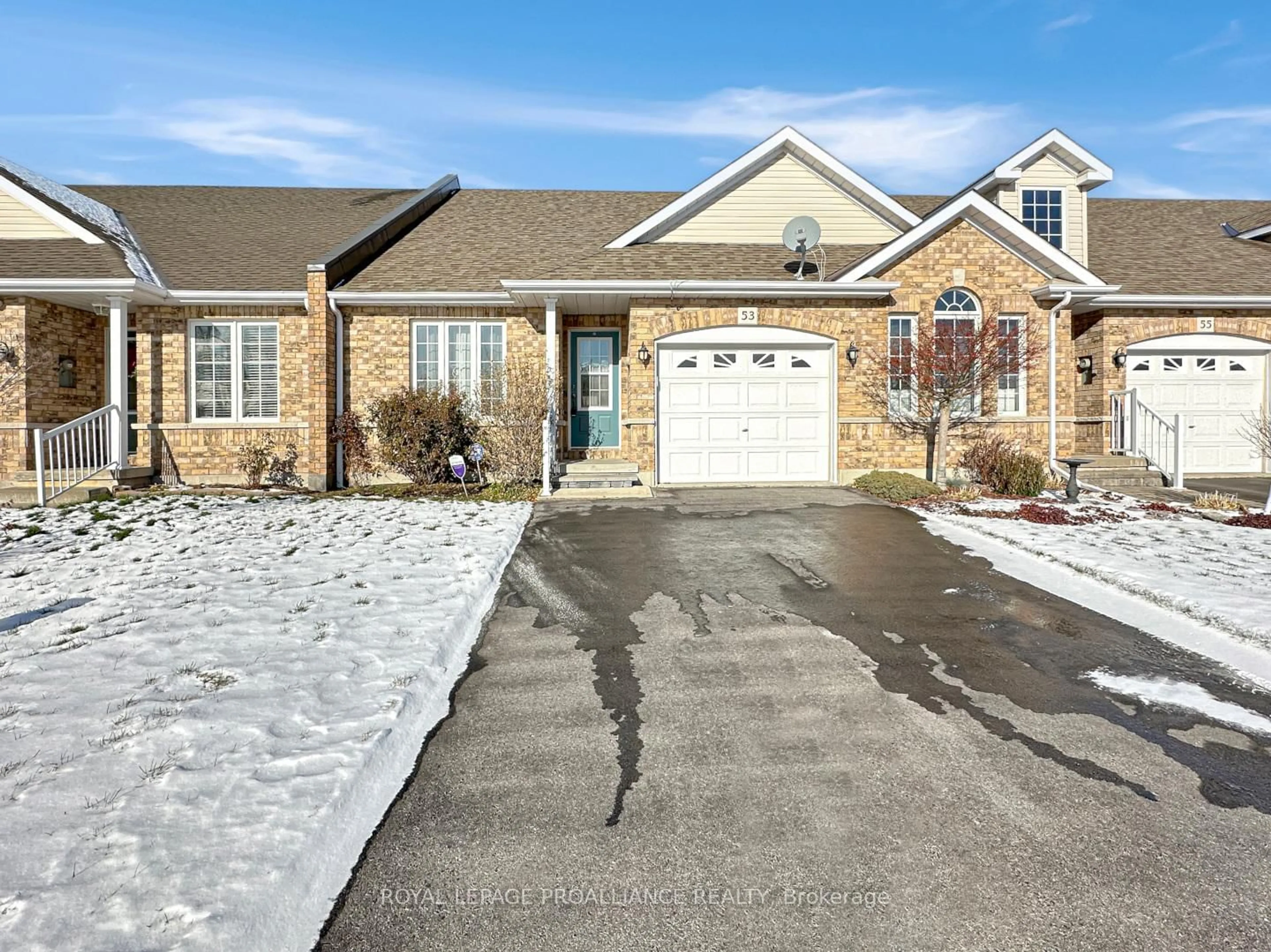 Home with brick exterior material, street for 53 Sarah Crt, Belleville Ontario K8P 0B2