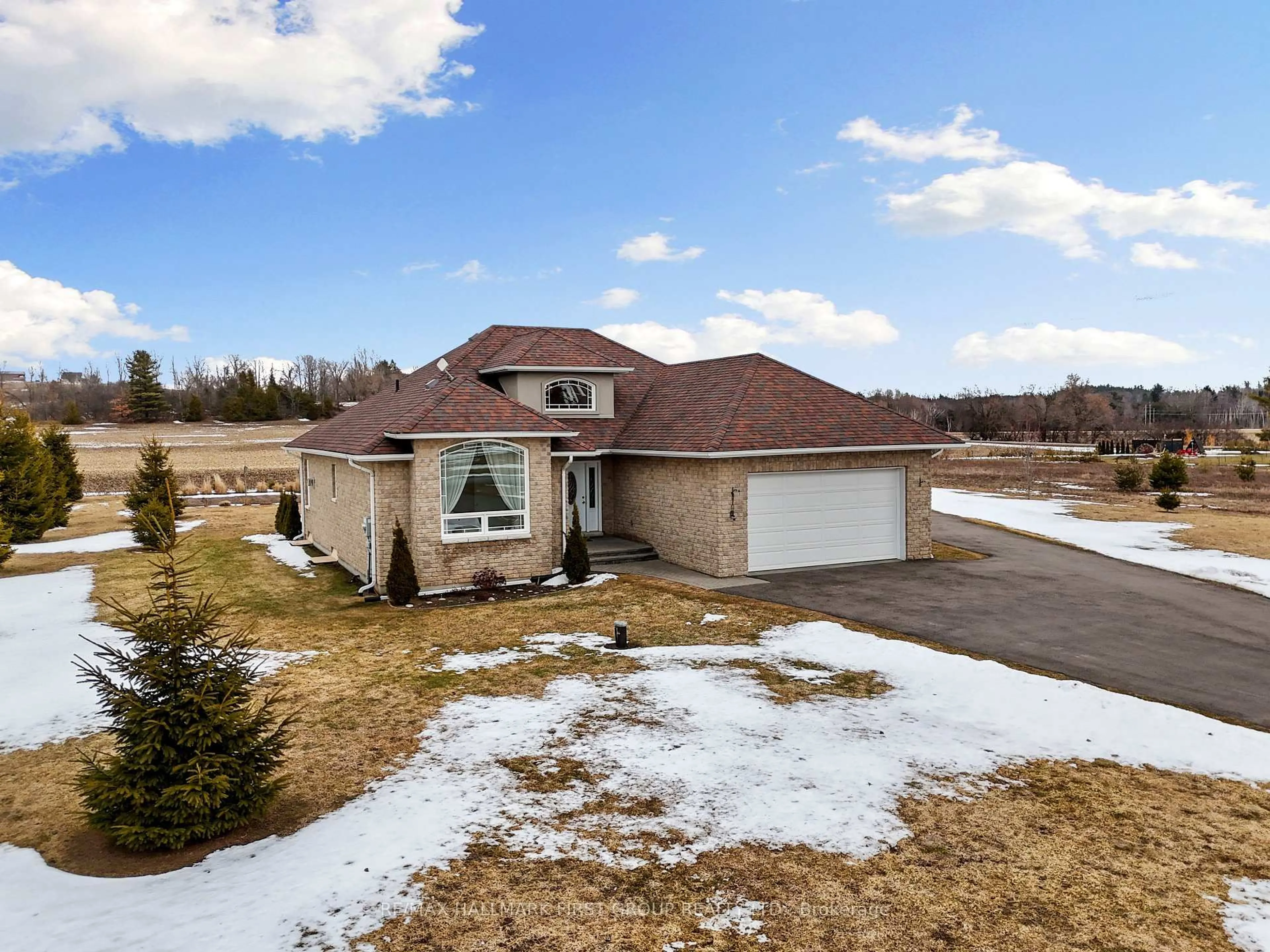 A pic from outside/outdoor area/front of a property/back of a property/a pic from drone, street for 1151 Vernonville Rd, Alnwick/Haldimand Ontario K0K 2G0