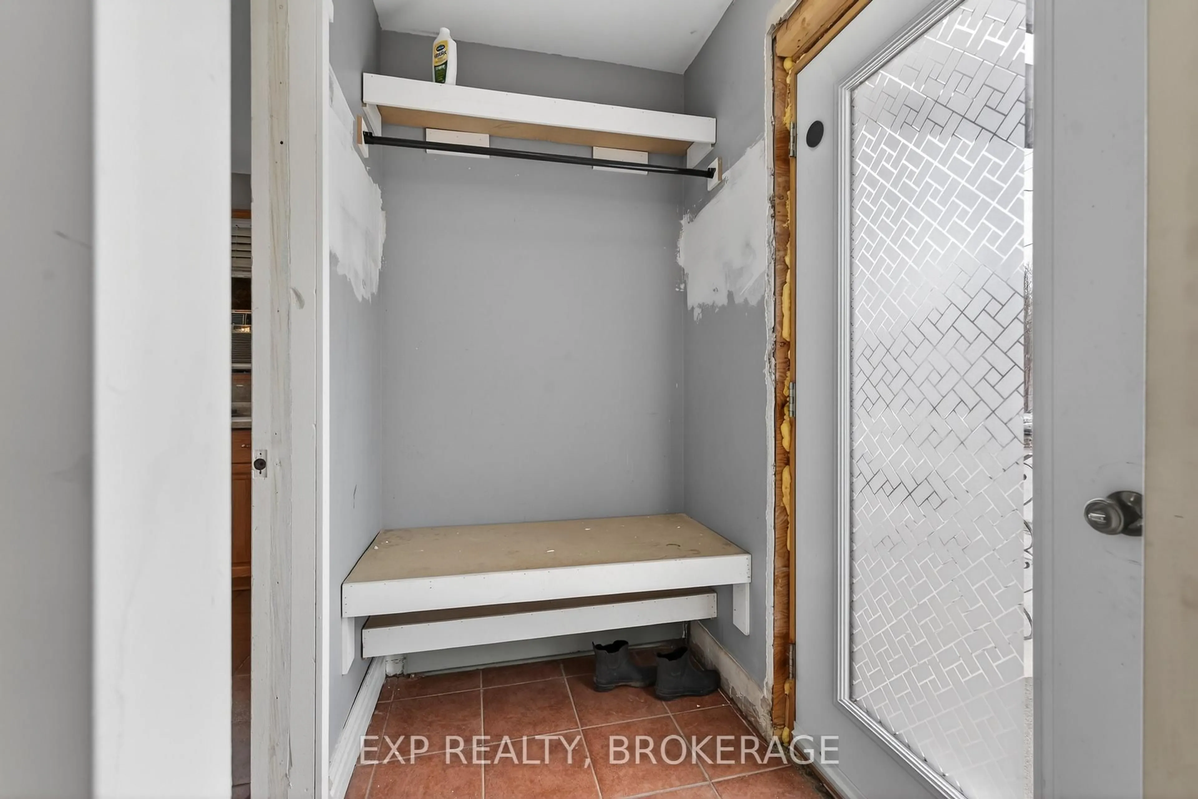 Storage room or clothes room or walk-in closet for 43 CARLETON St, Kingston Ontario K7K 4E7