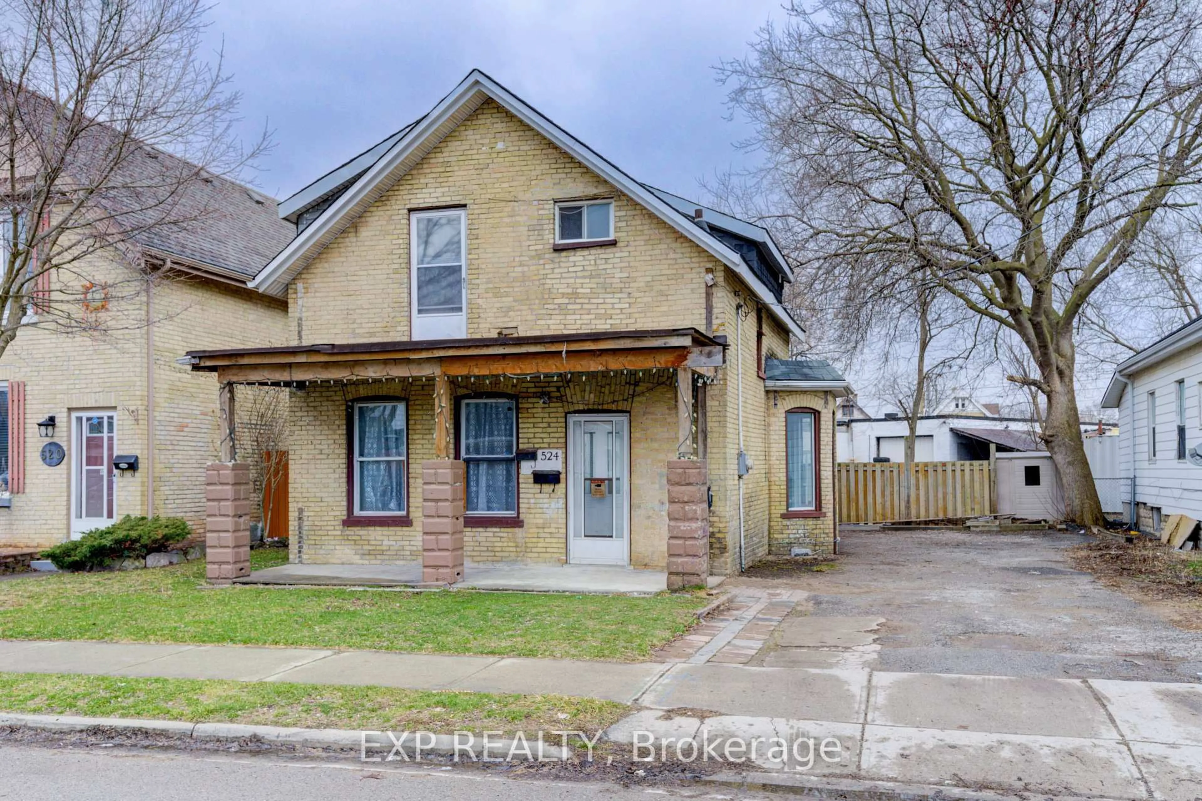 Home with brick exterior material, street for 524 Simcoe St, London East Ontario N6B 1K4