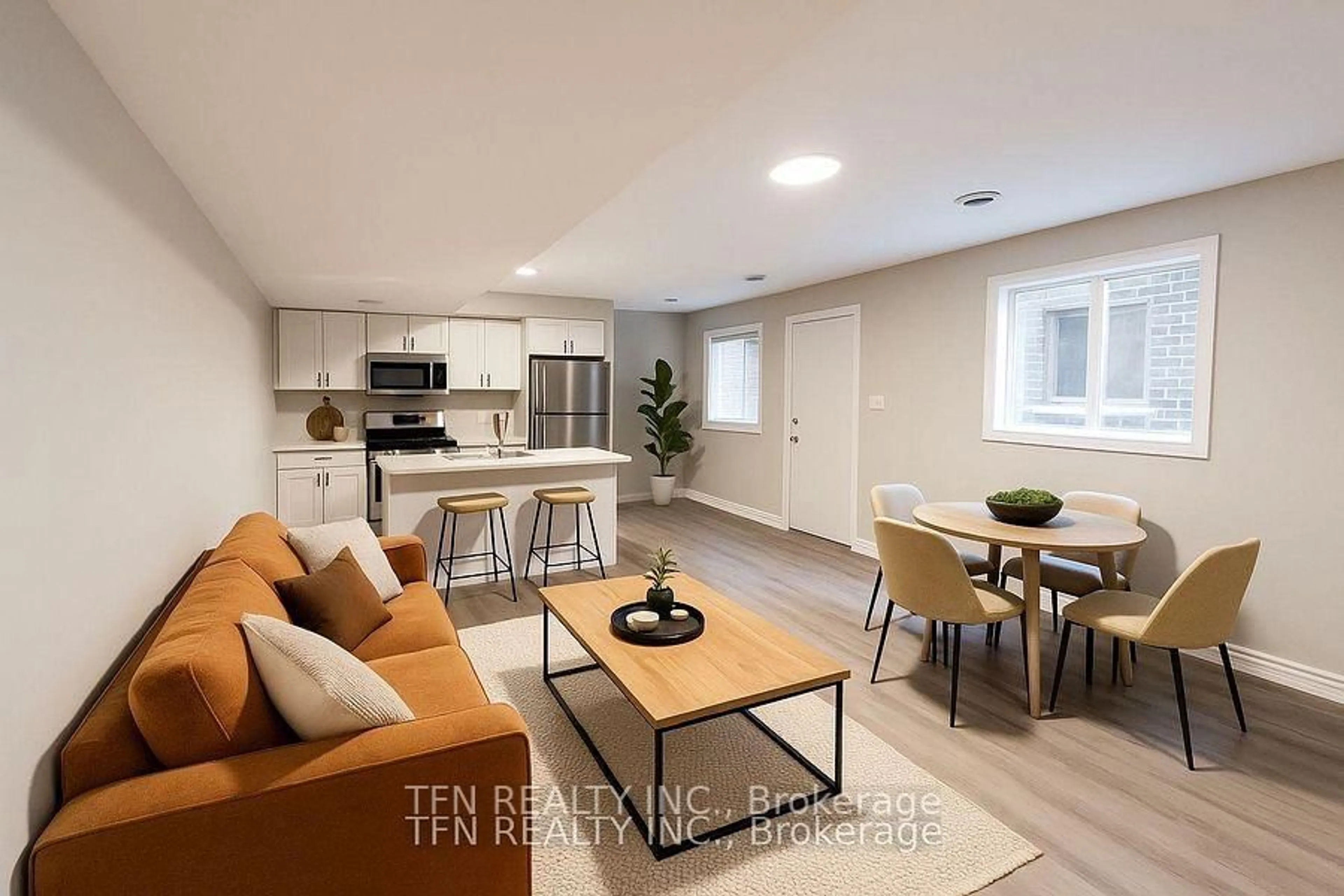 Unknown for 43 Superior St, Welland Ontario L3B 3G3