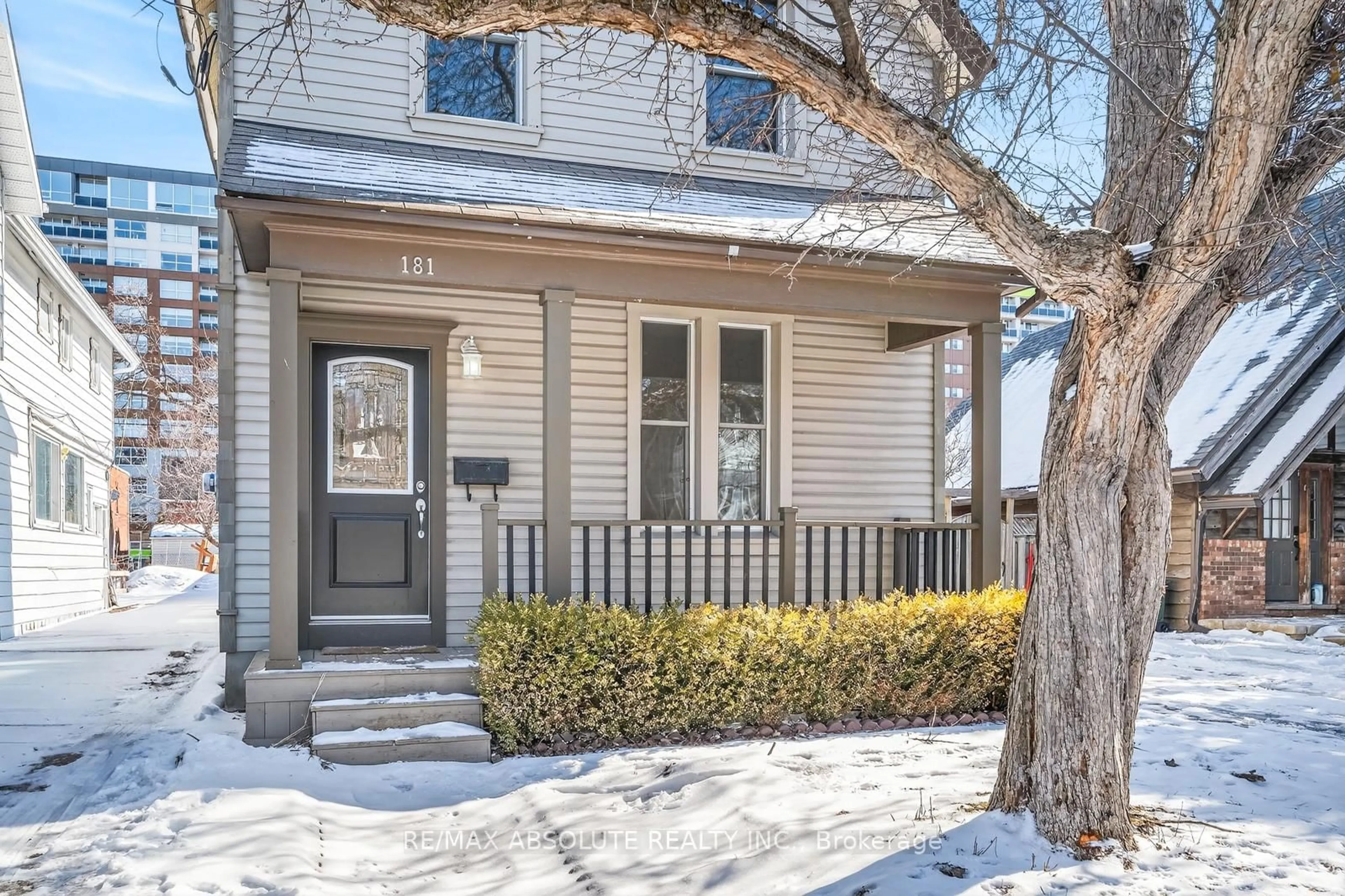 Unknown for 181 LEBRETON St, Ottawa Ontario K1R 7H7