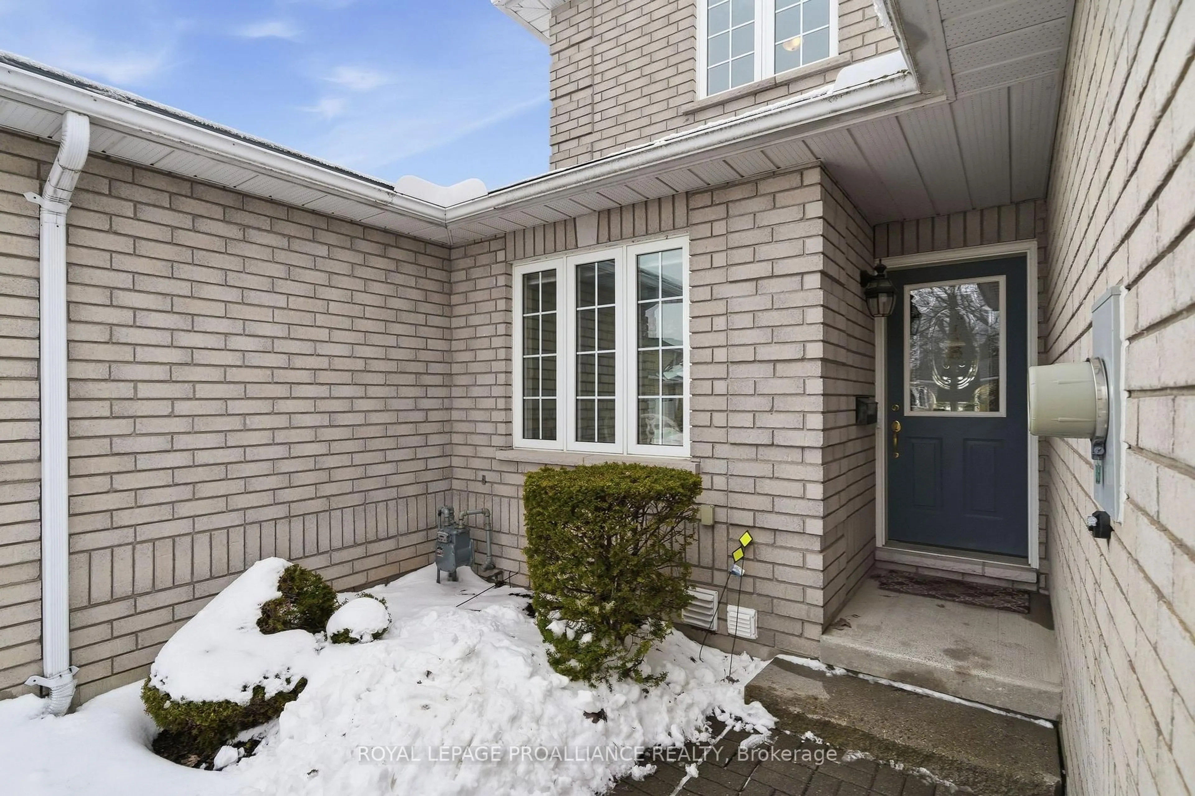 Unknown for 17 Pinegrove Crt, Belleville Ontario K8N 5X9