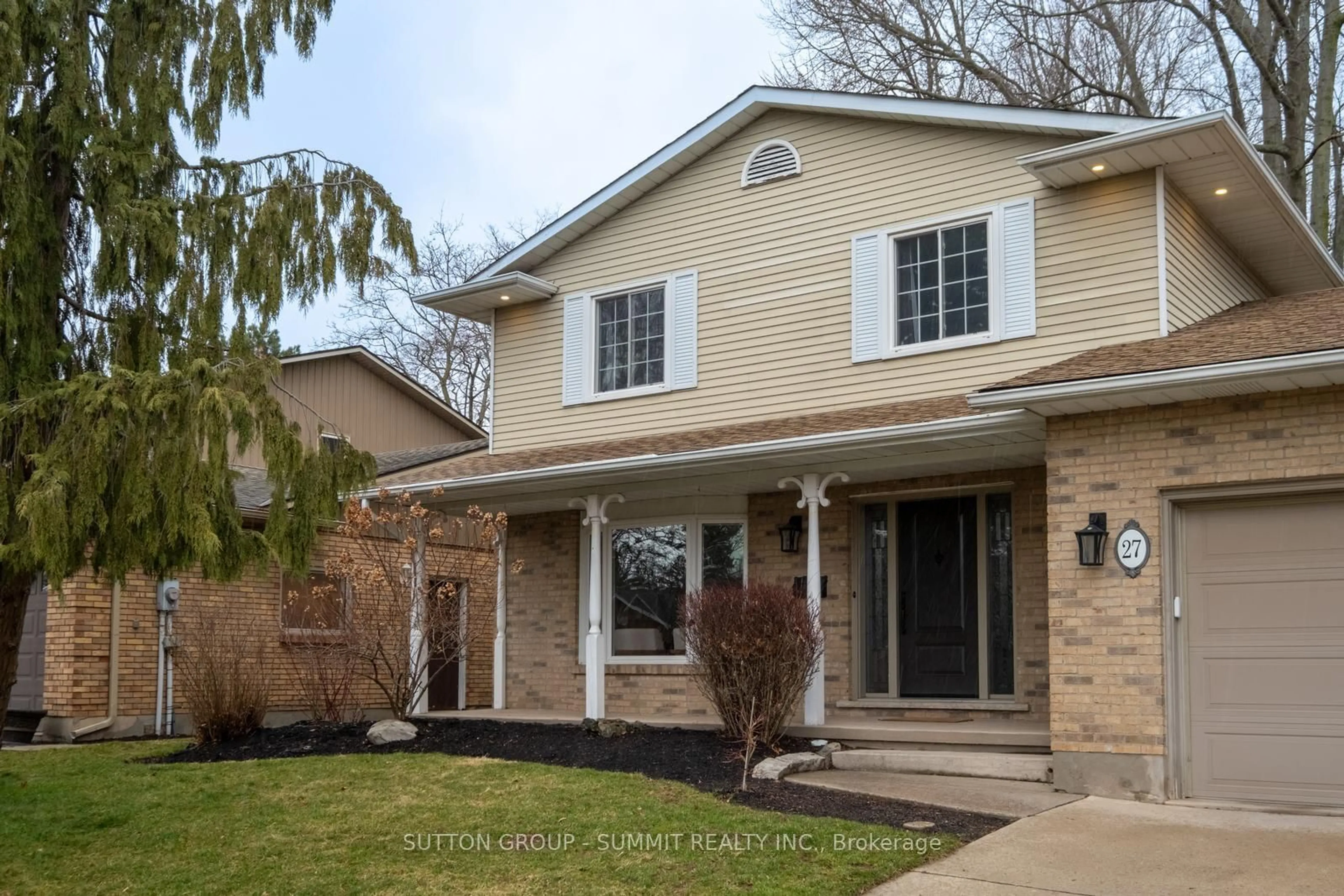 Home with brick exterior material, street for 27 MILLBRIDGE Cres, Pelham Ontario L0S 1E1