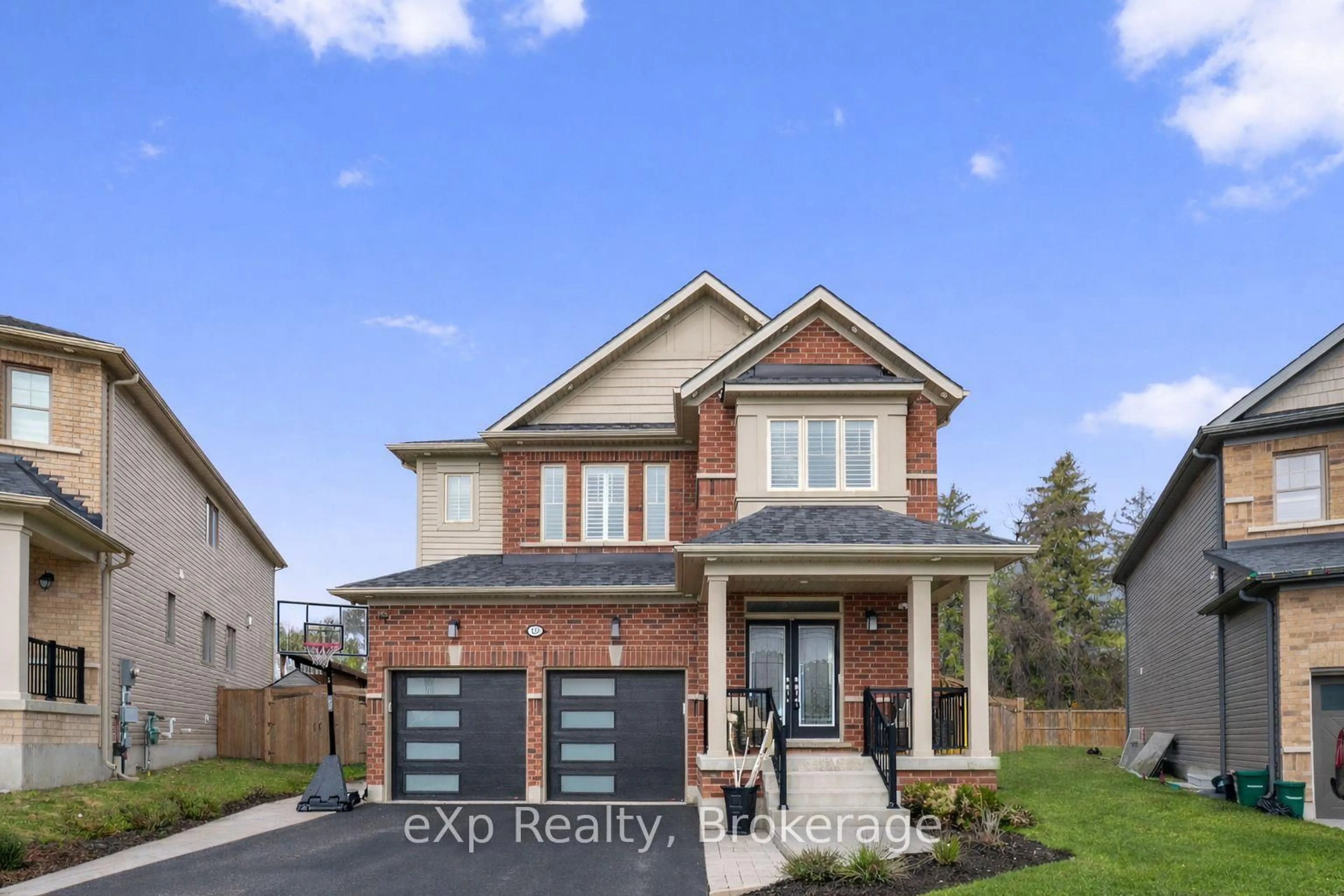 Home with brick exterior material, street for 121 McFarlane Cres, Centre Wellington Ontario N1M 0G3