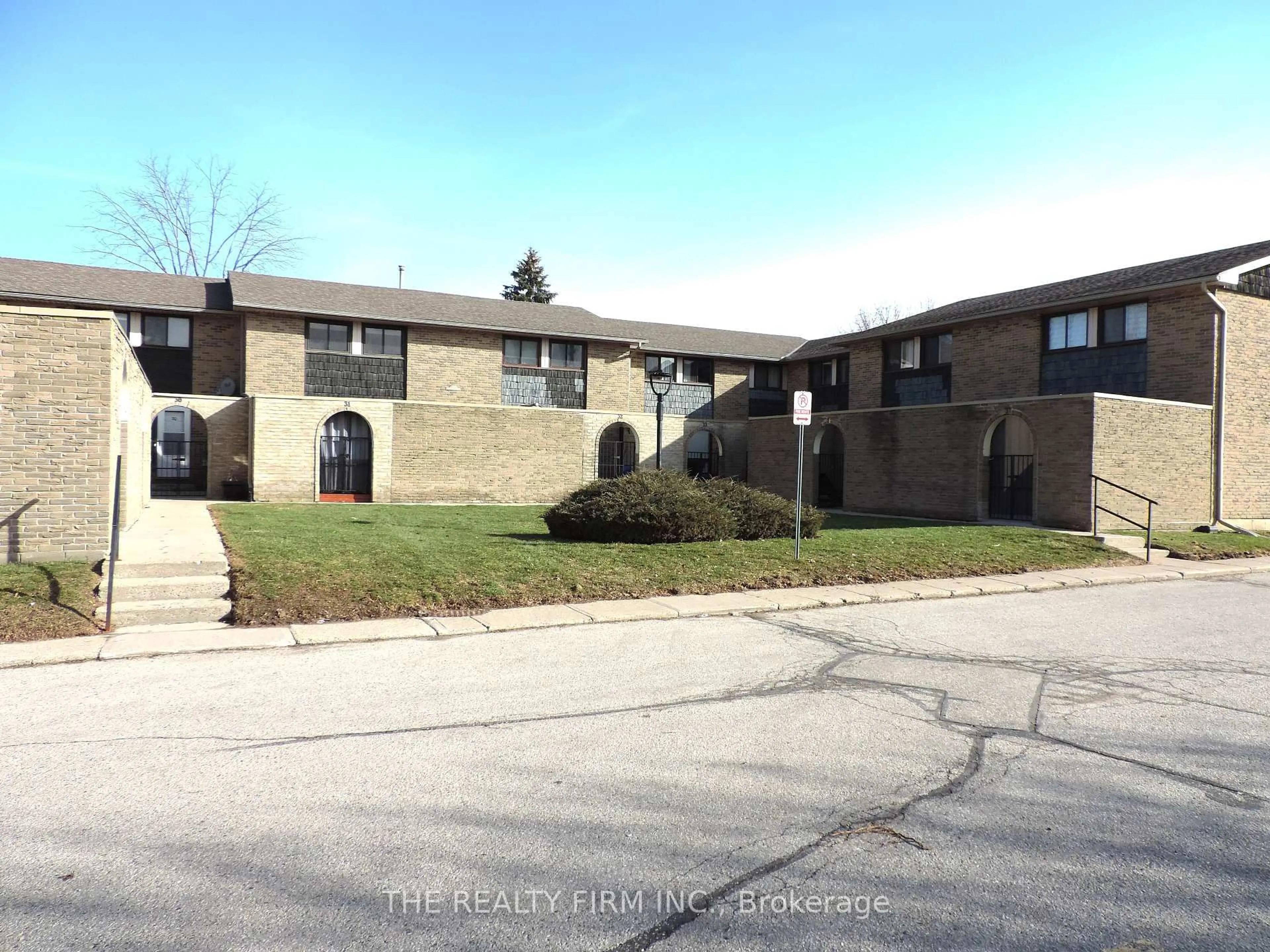 Unknown for 474 Southdale Rd #33, London South Ontario N6E 1A4