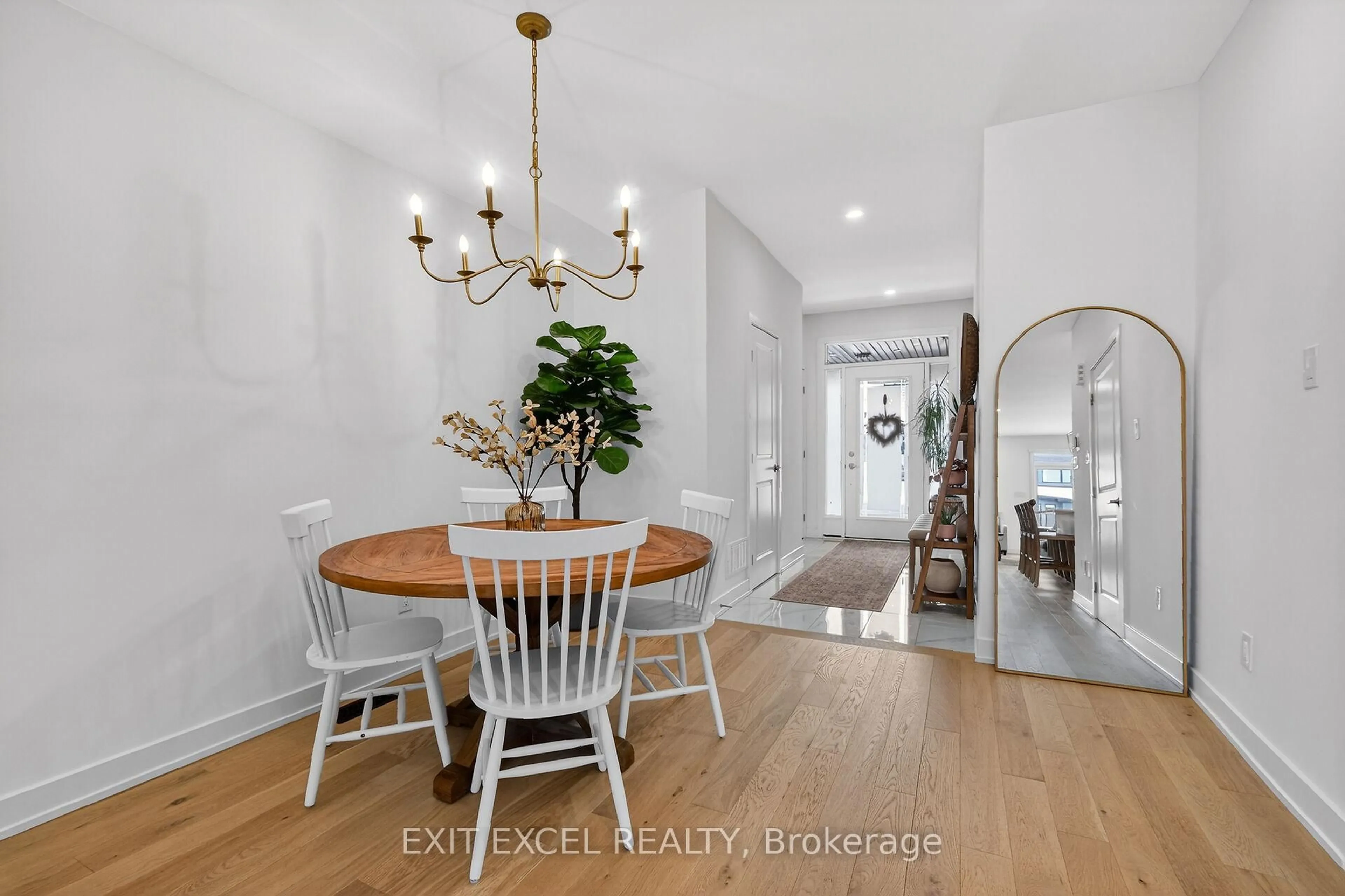 Dining room, unknown for 240 Zinnia Way, Ottawa Ontario K4M 0K8