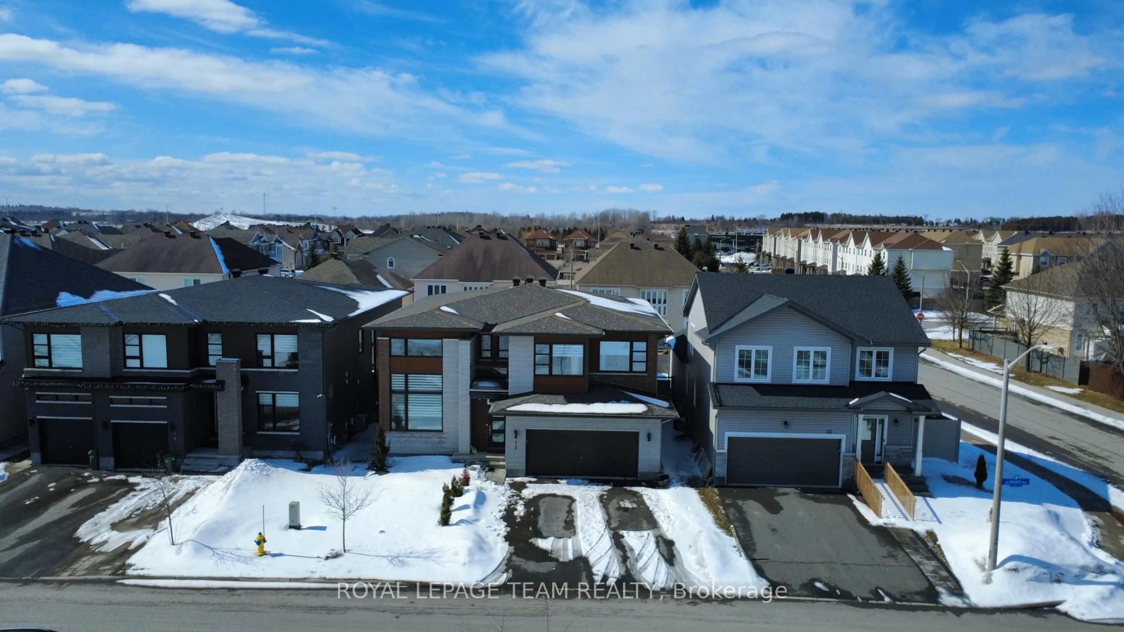 A pic from outside/outdoor area/front of a property/back of a property/a pic from drone, mountain view for 12 Kinetic Way, Ottawa Ontario K2J 0C9
