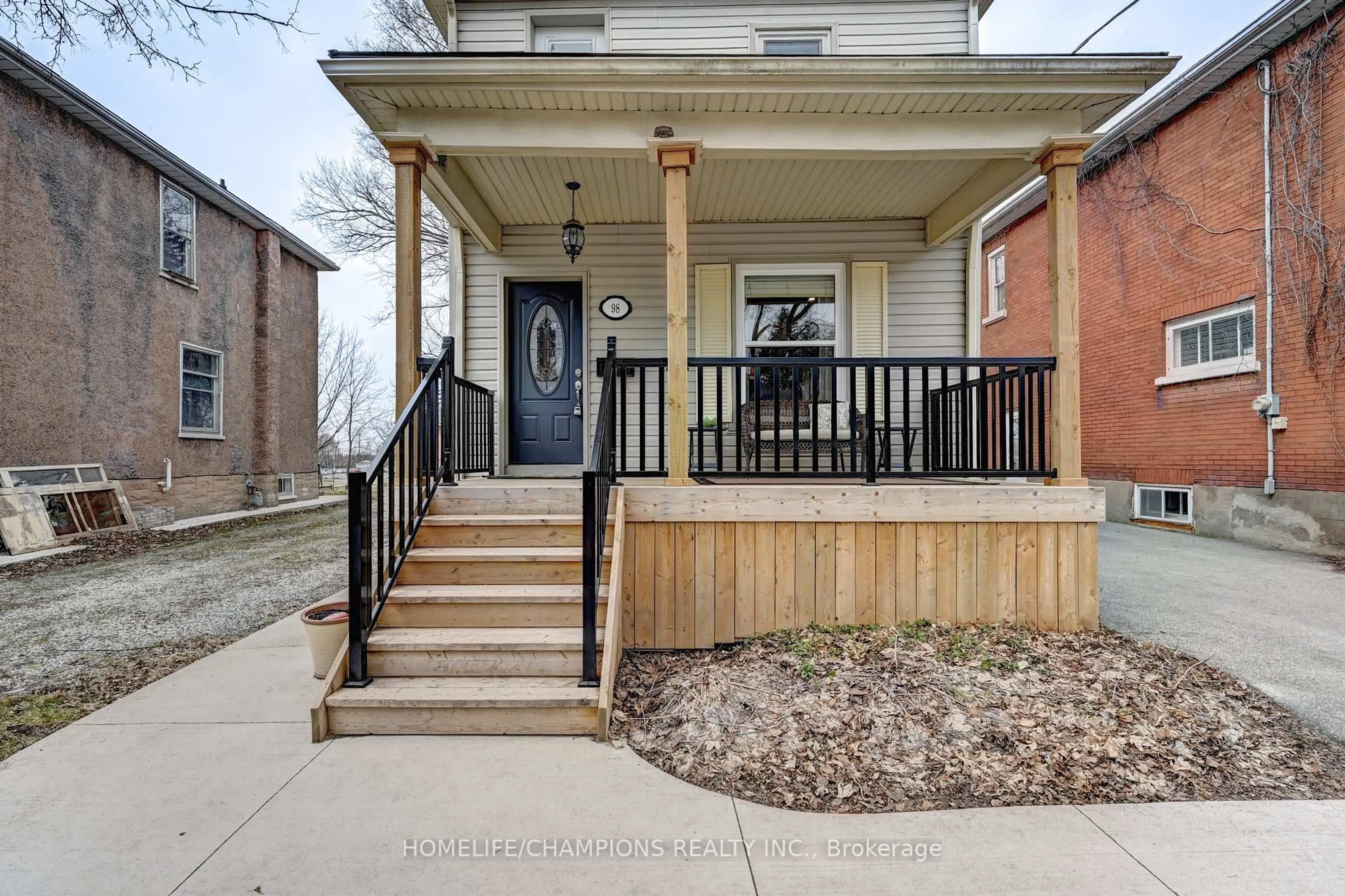 Unknown for 98 McNaughton St, Cambridge Ontario N1R 1Z4