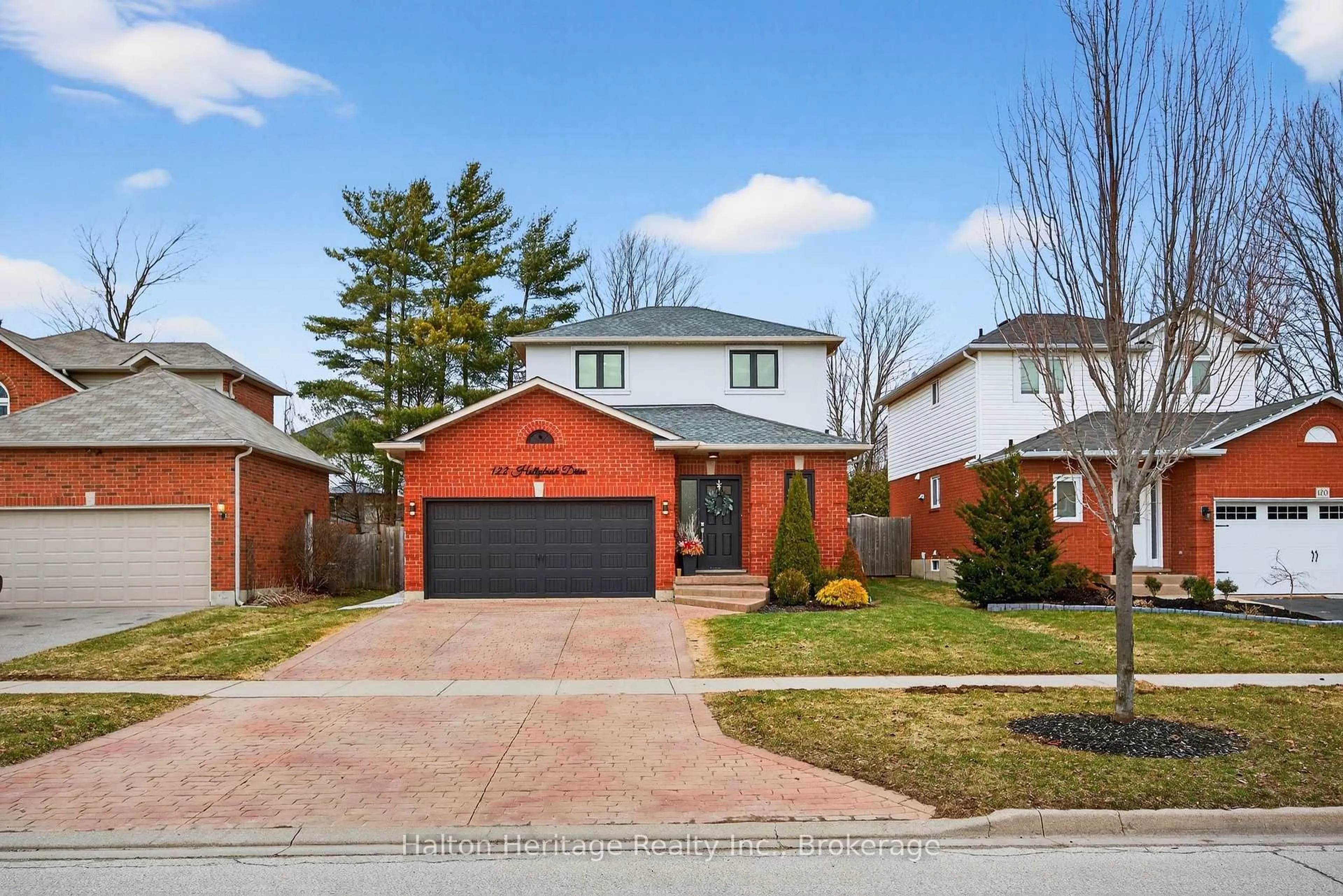 Home with brick exterior material, street for 122 Hollybush Dr, Hamilton Ontario L8B 0P1