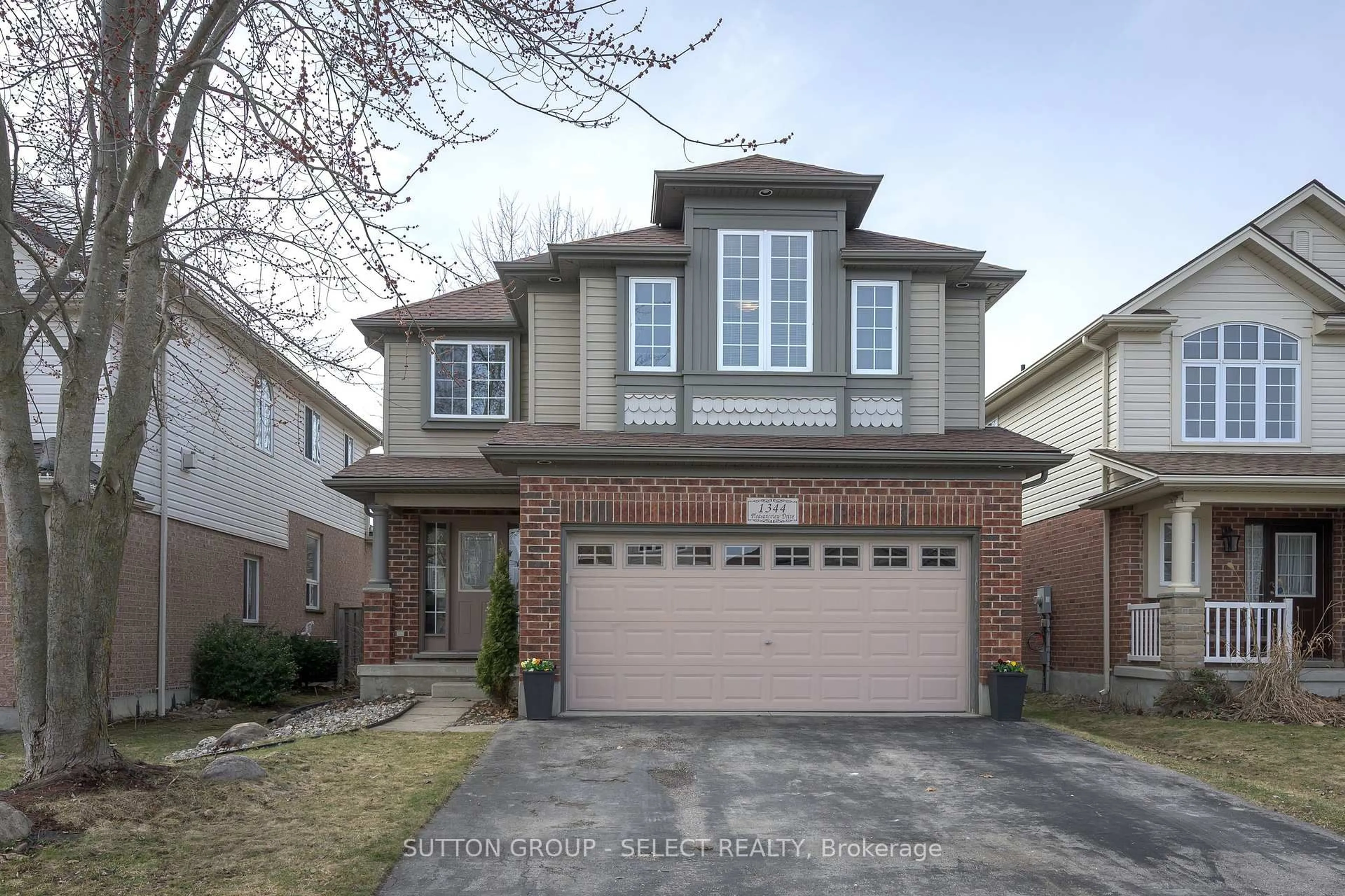 Home with brick exterior material, street for 1344 Pleasantview Dr, London North Ontario N5X 4P5